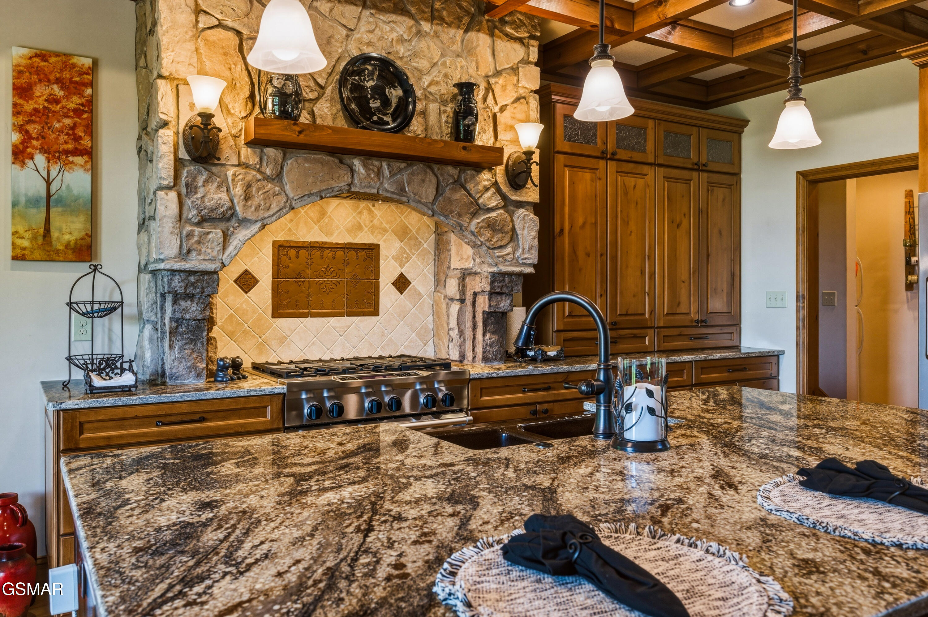 824 Laurel Top Way Gatlinburg TN 37738