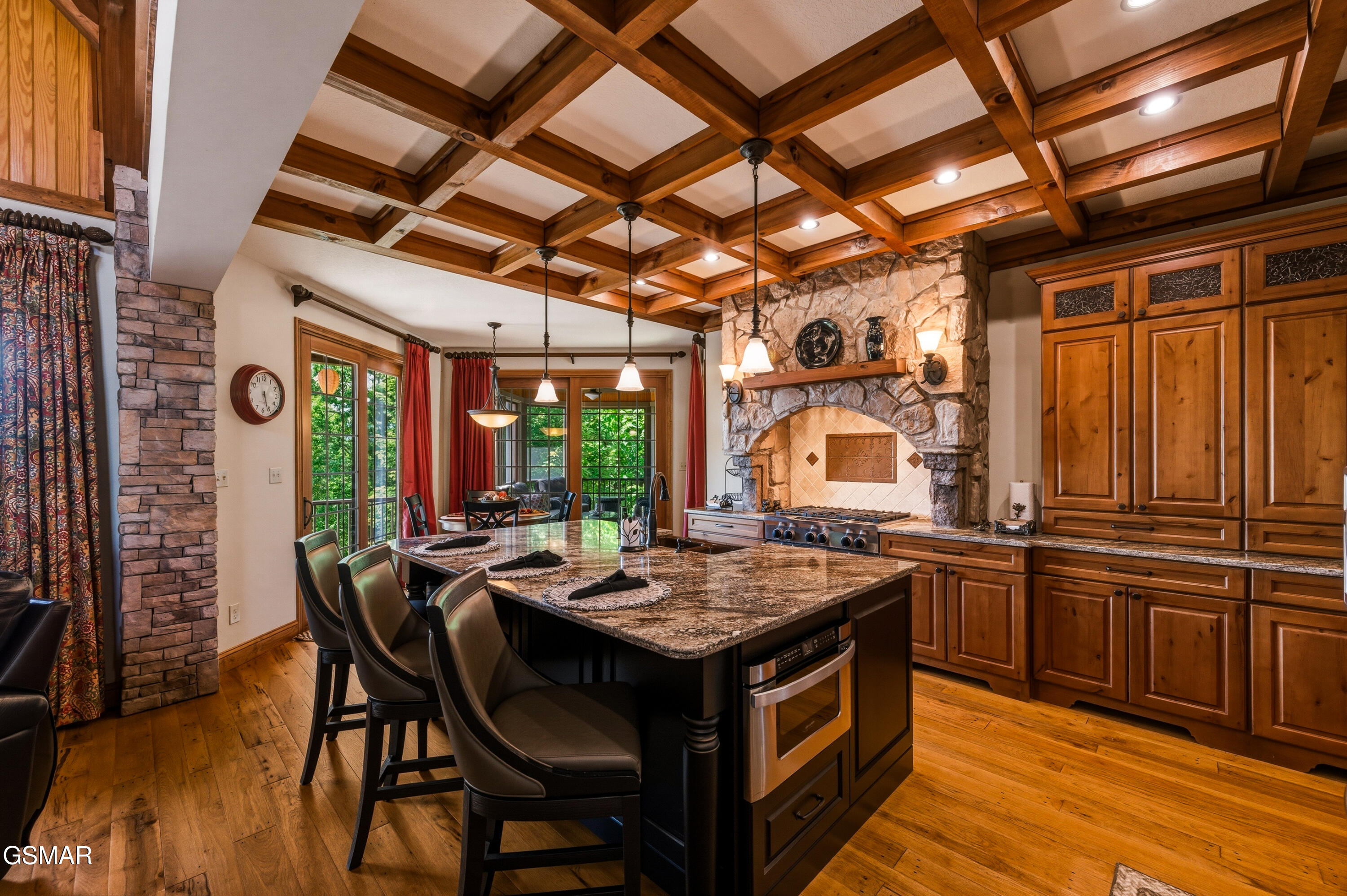 824 Laurel Top Way Gatlinburg TN 37738