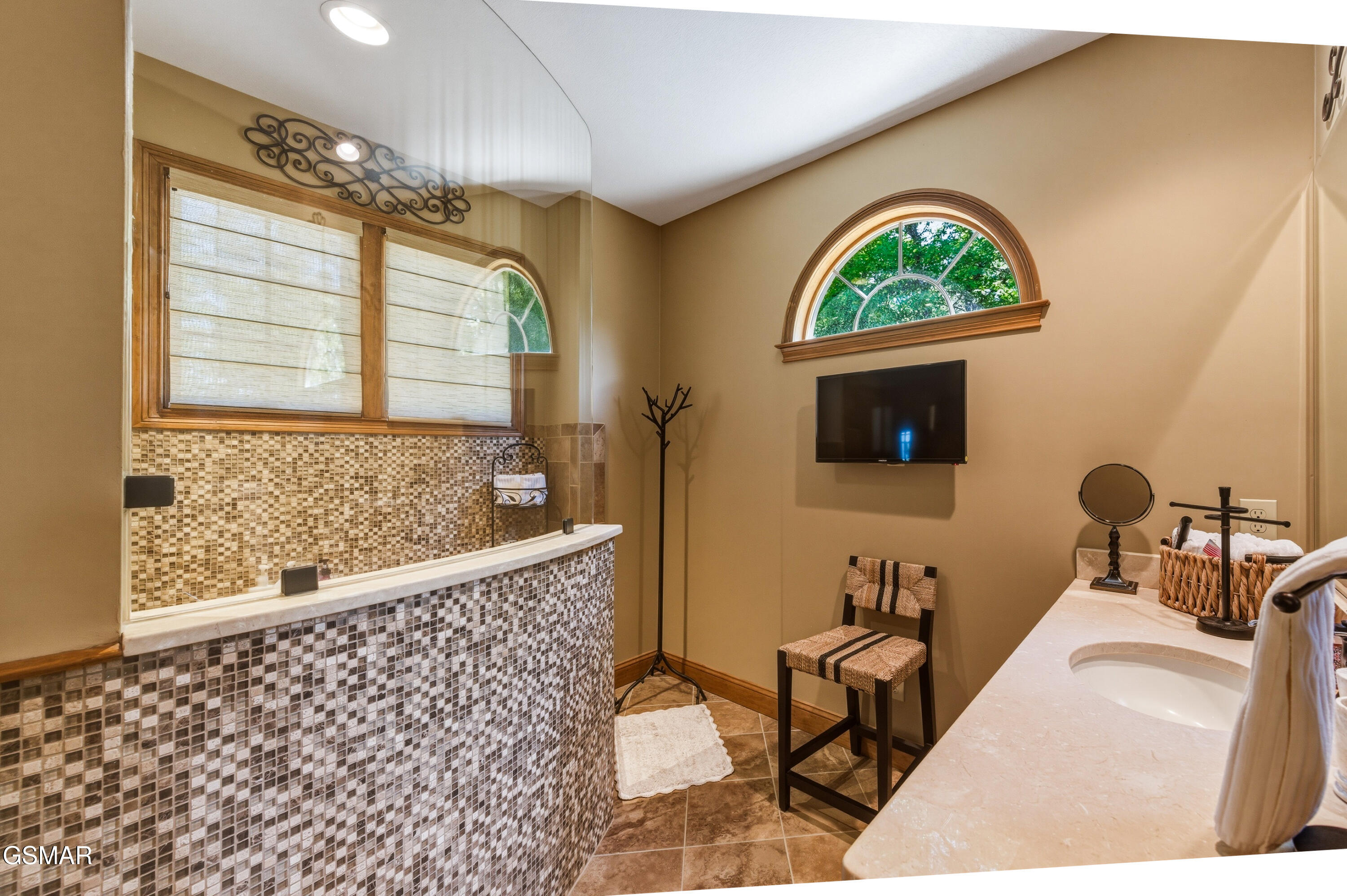 824 Laurel Top Way Gatlinburg TN 37738