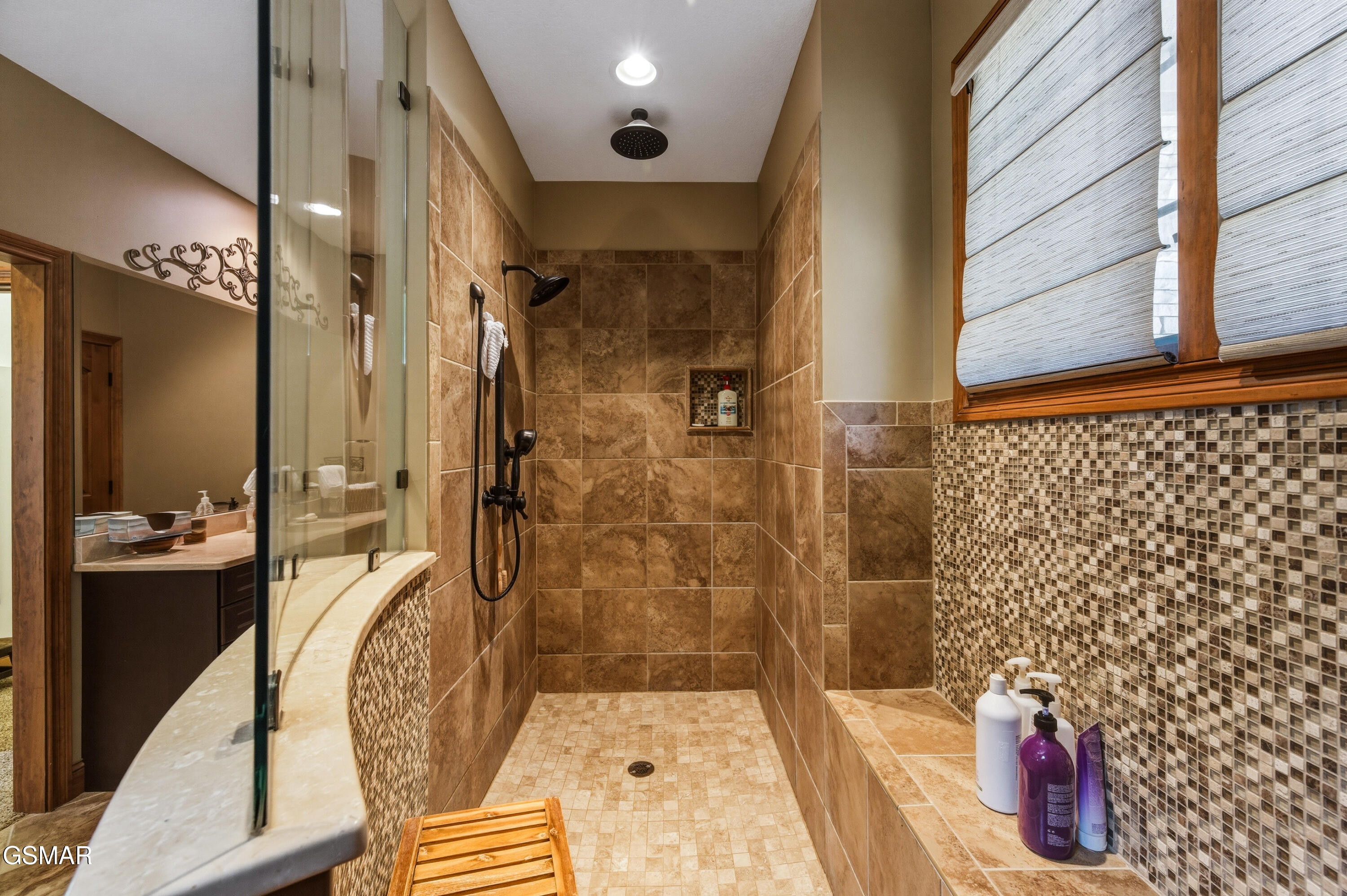 824 Laurel Top Way Gatlinburg TN 37738