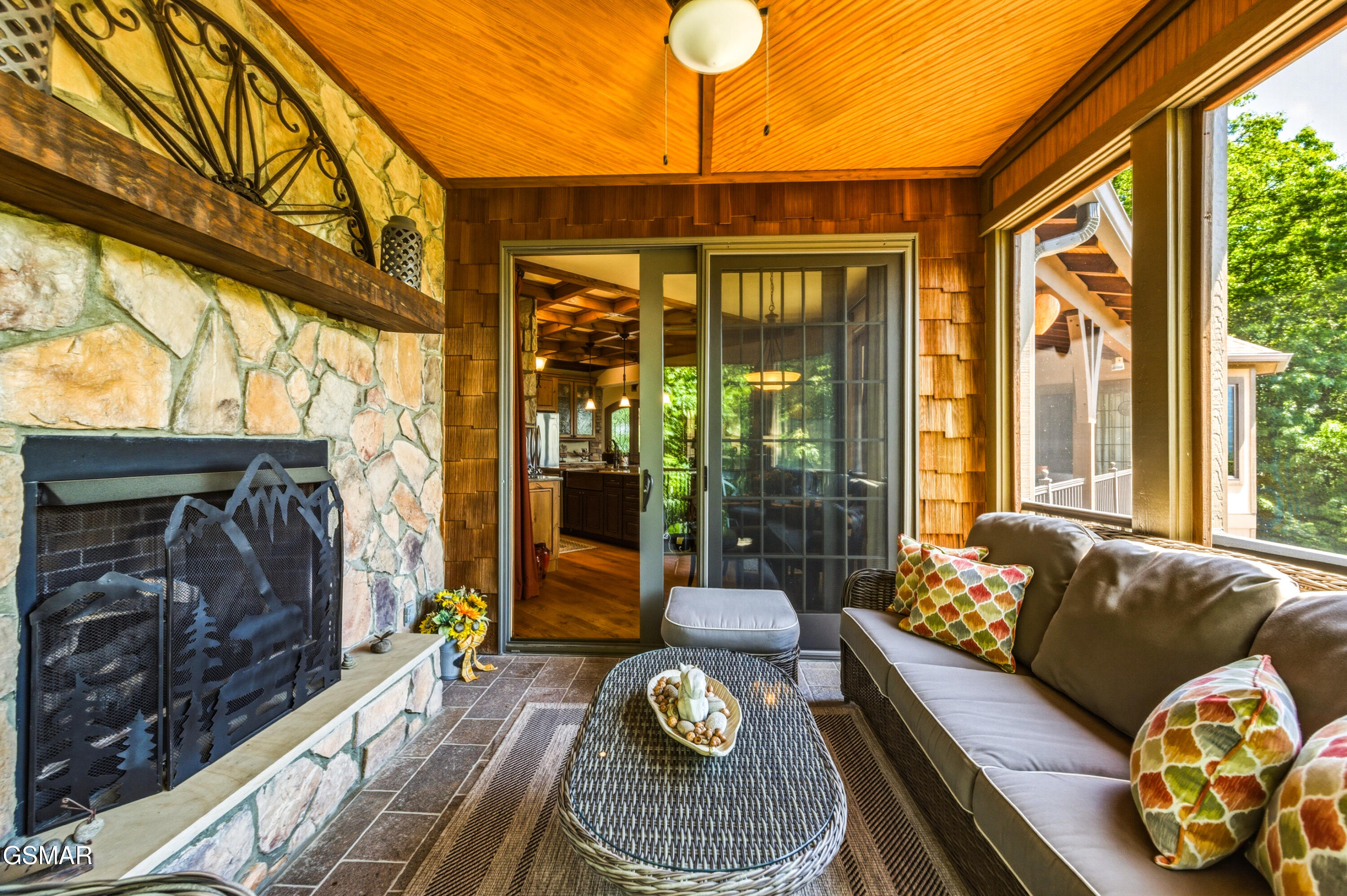 824 Laurel Top Way Gatlinburg TN 37738