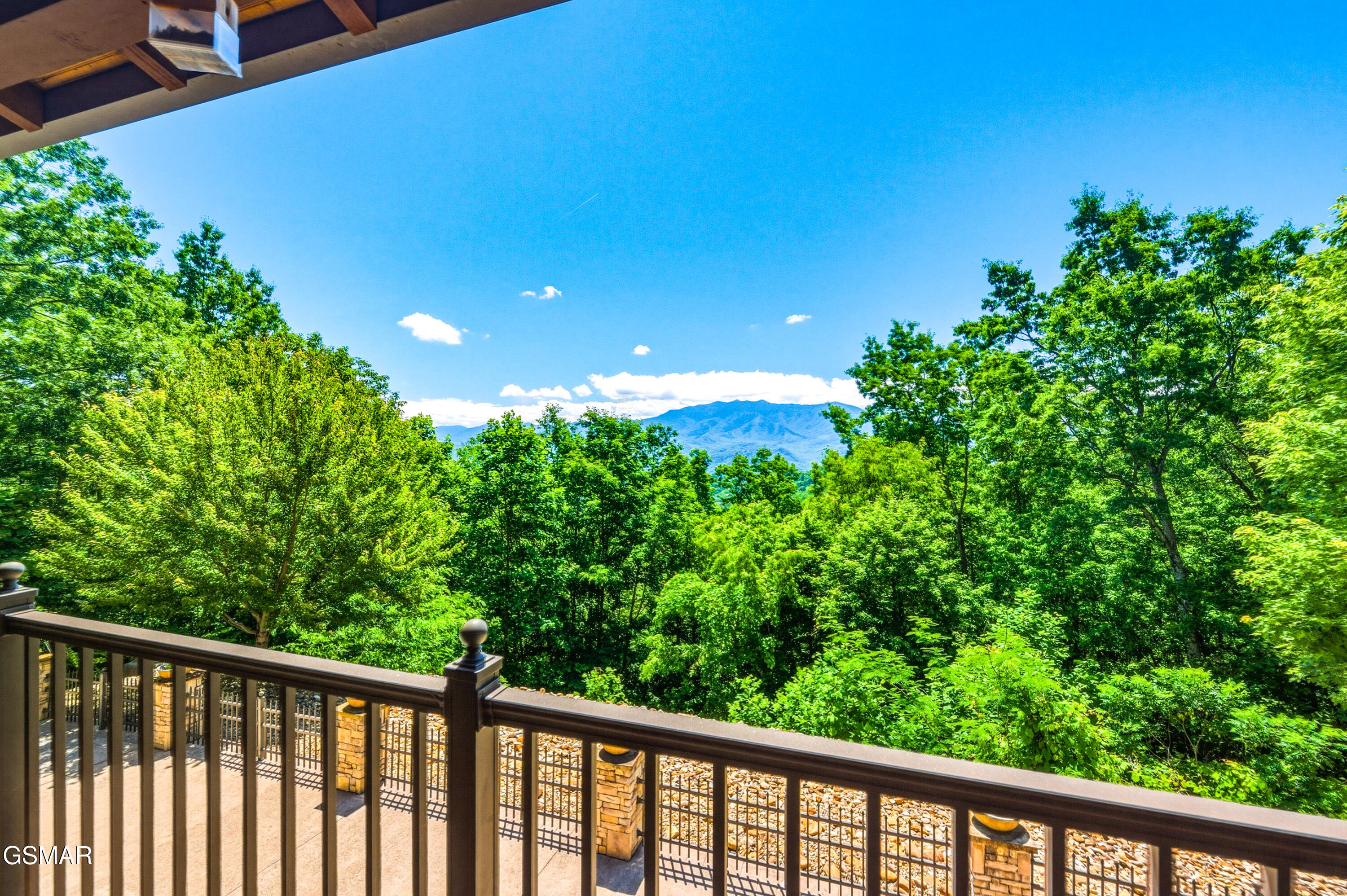 824 Laurel Top Way Gatlinburg TN 37738