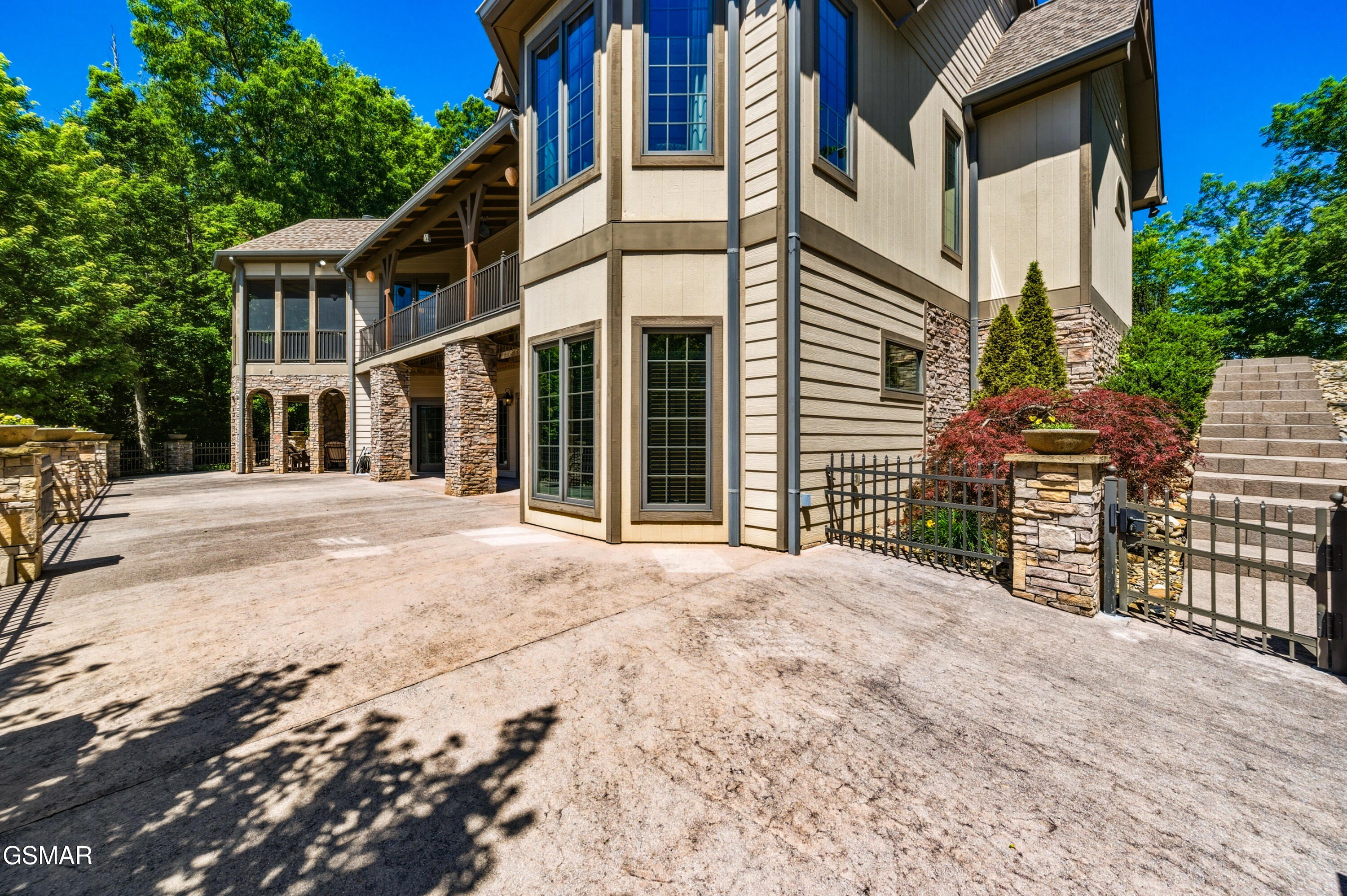 824 Laurel Top Way Gatlinburg TN 37738