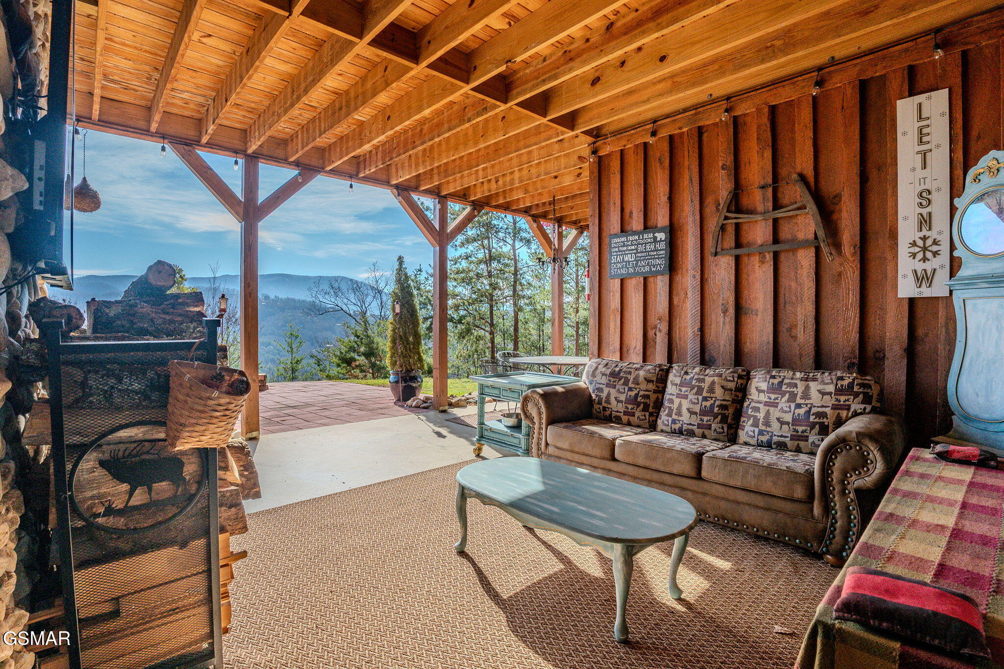 1642 Little Cove Road Sevierville TN 37862