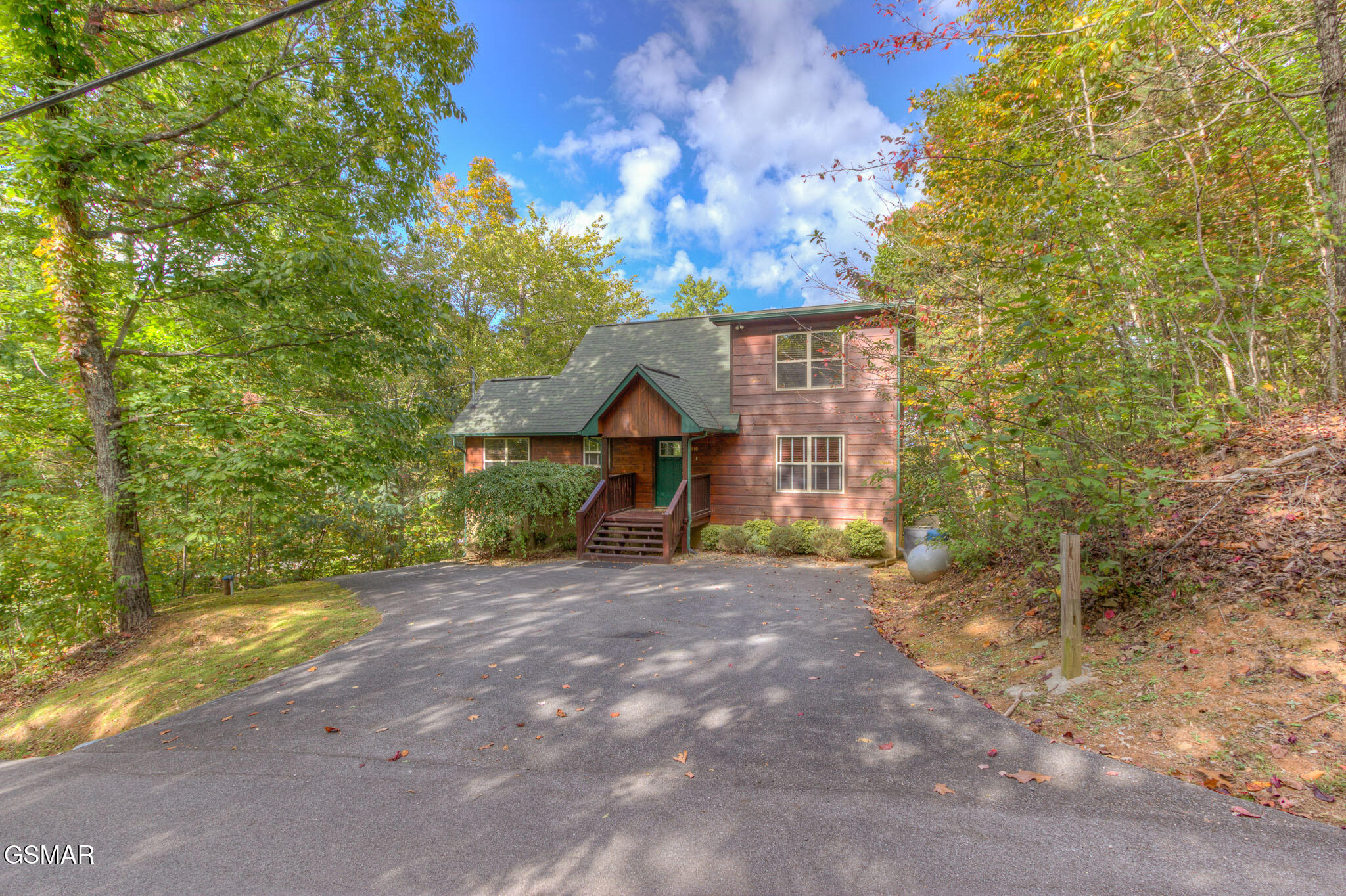 3810 Old Mountain Road Sevierville TN 37876