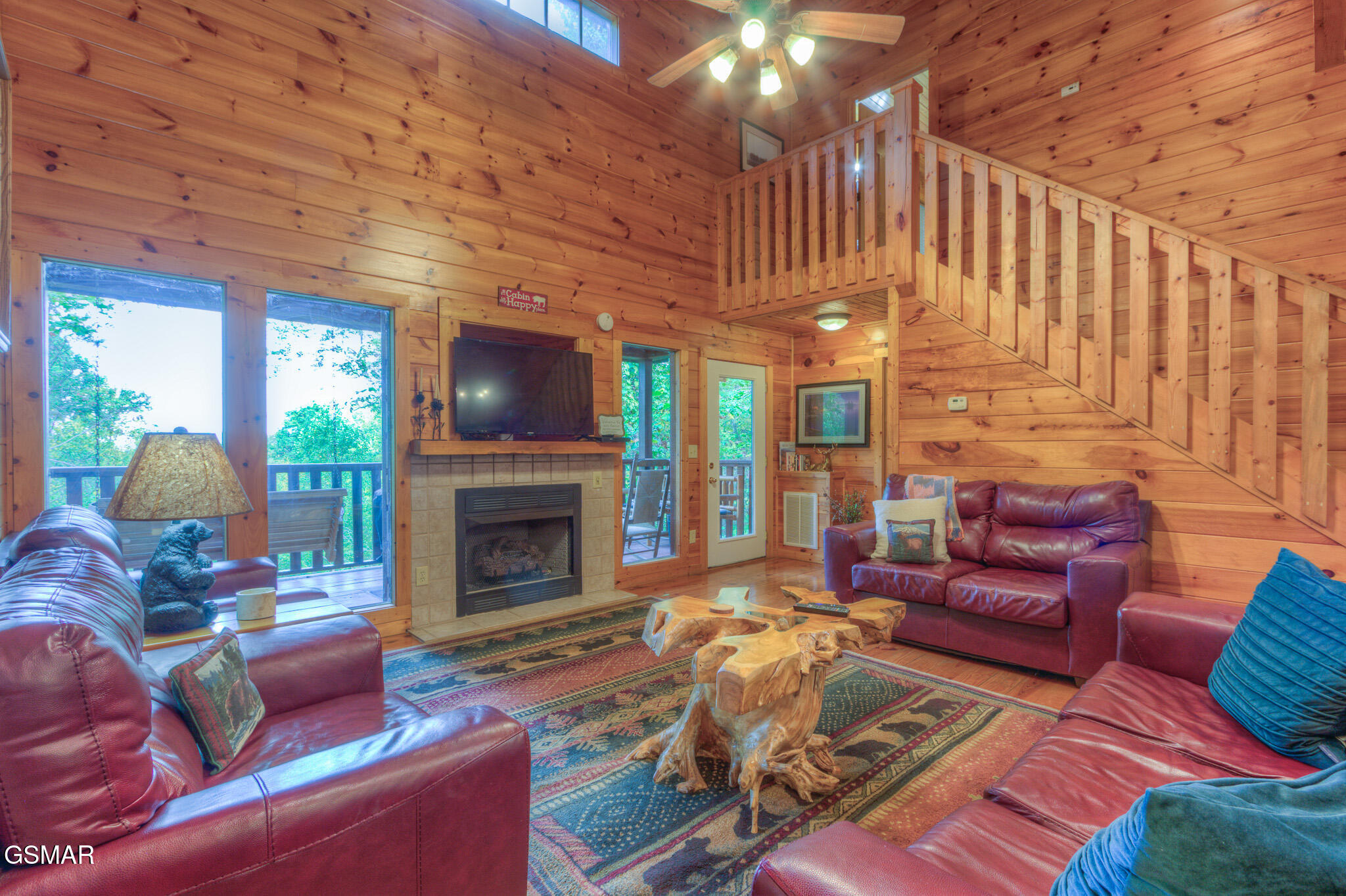 3810 Old Mountain Road Sevierville TN 37876