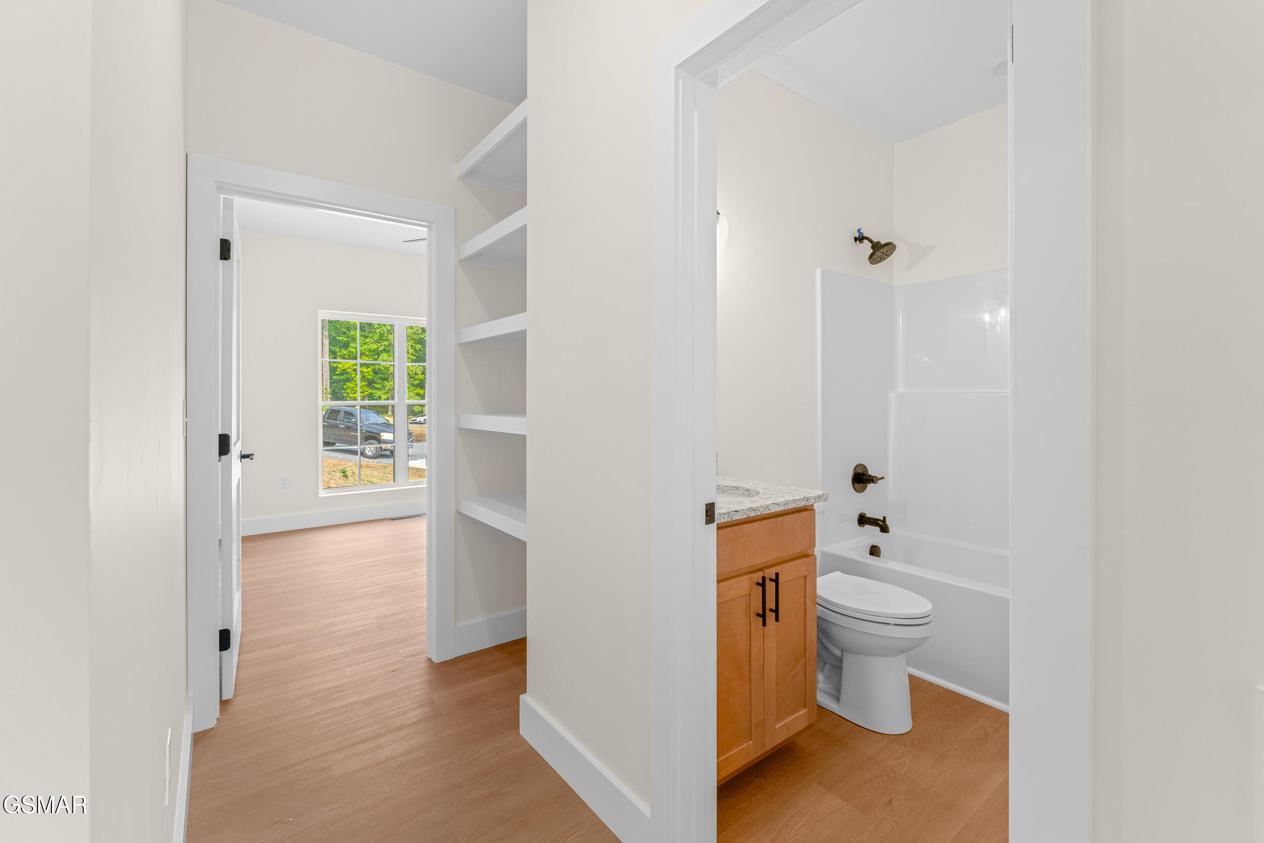 2327 Geraldine Way Sevierville TN 37876