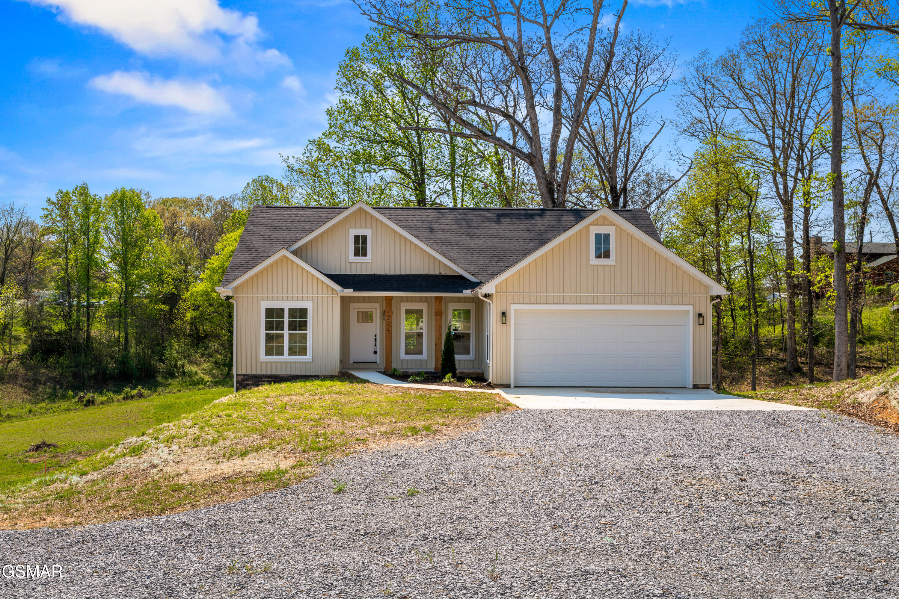 2327 Geraldine Way Sevierville TN 37876