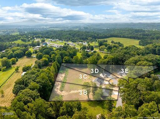 2327 Geraldine Way Sevierville TN 37876