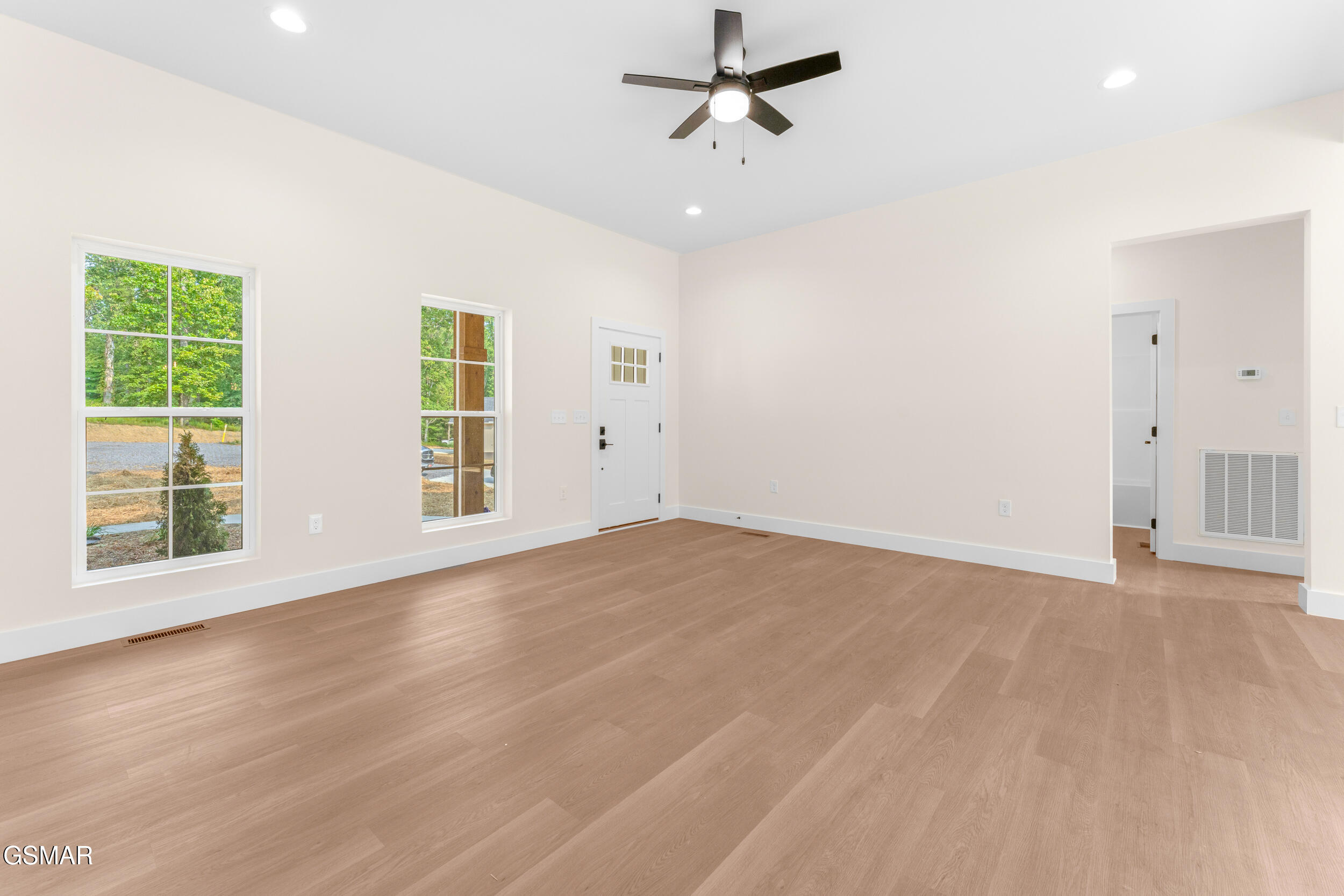 2327 Geraldine Way Sevierville TN 37876