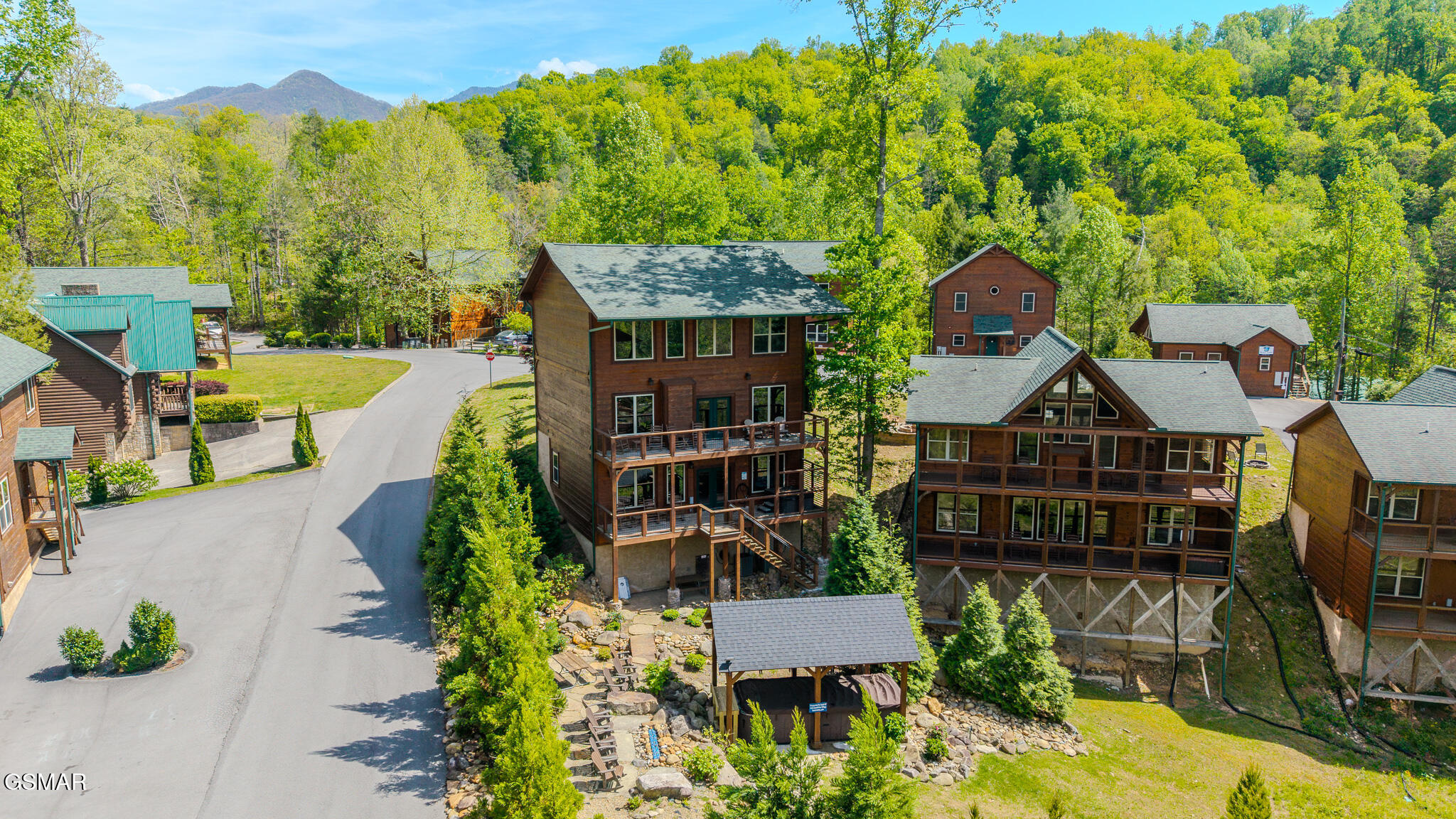 1116 Greenbriar Village Lane Gatlinburg TN 37738