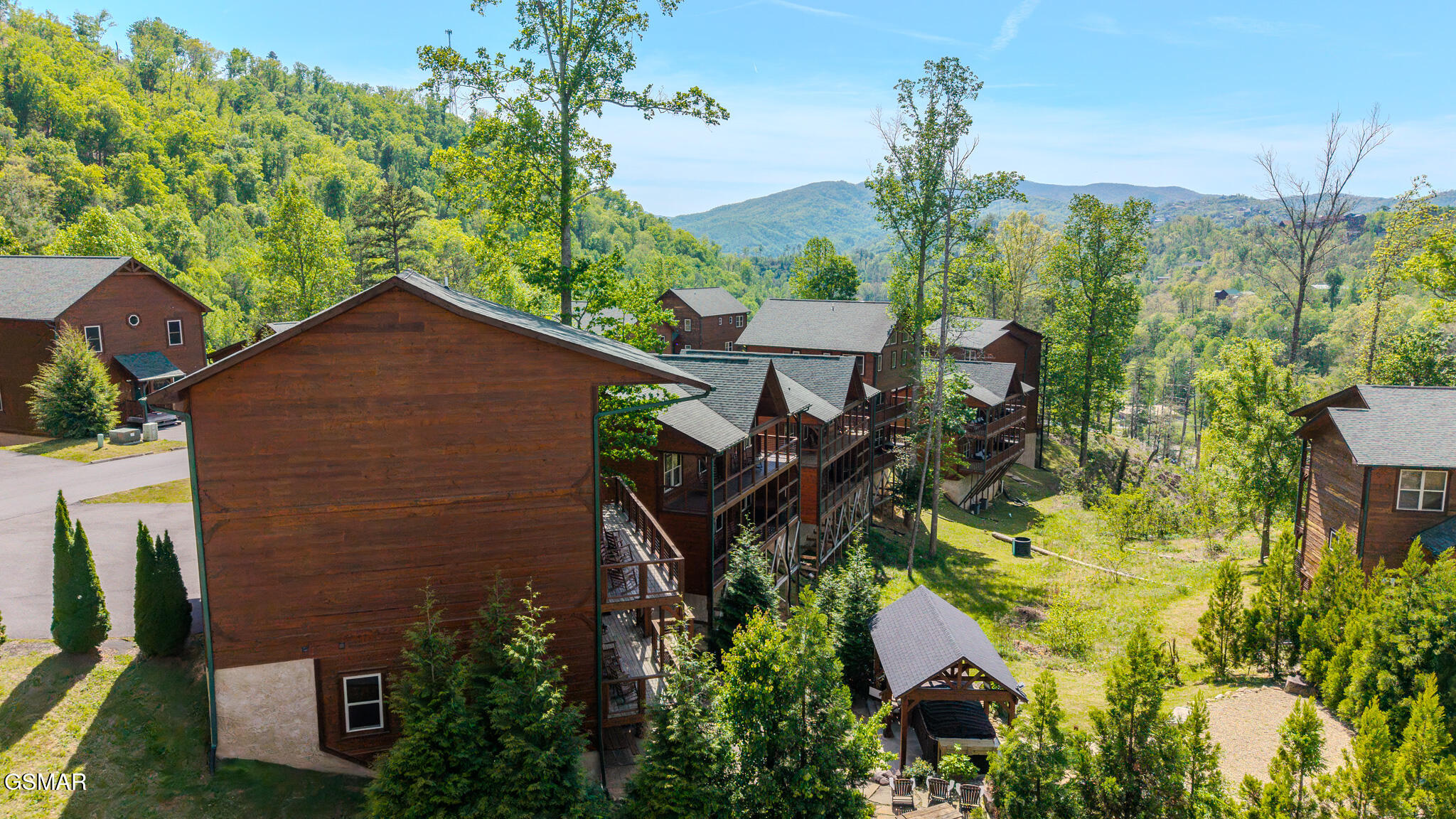 1116 Greenbriar Village Lane Gatlinburg TN 37738