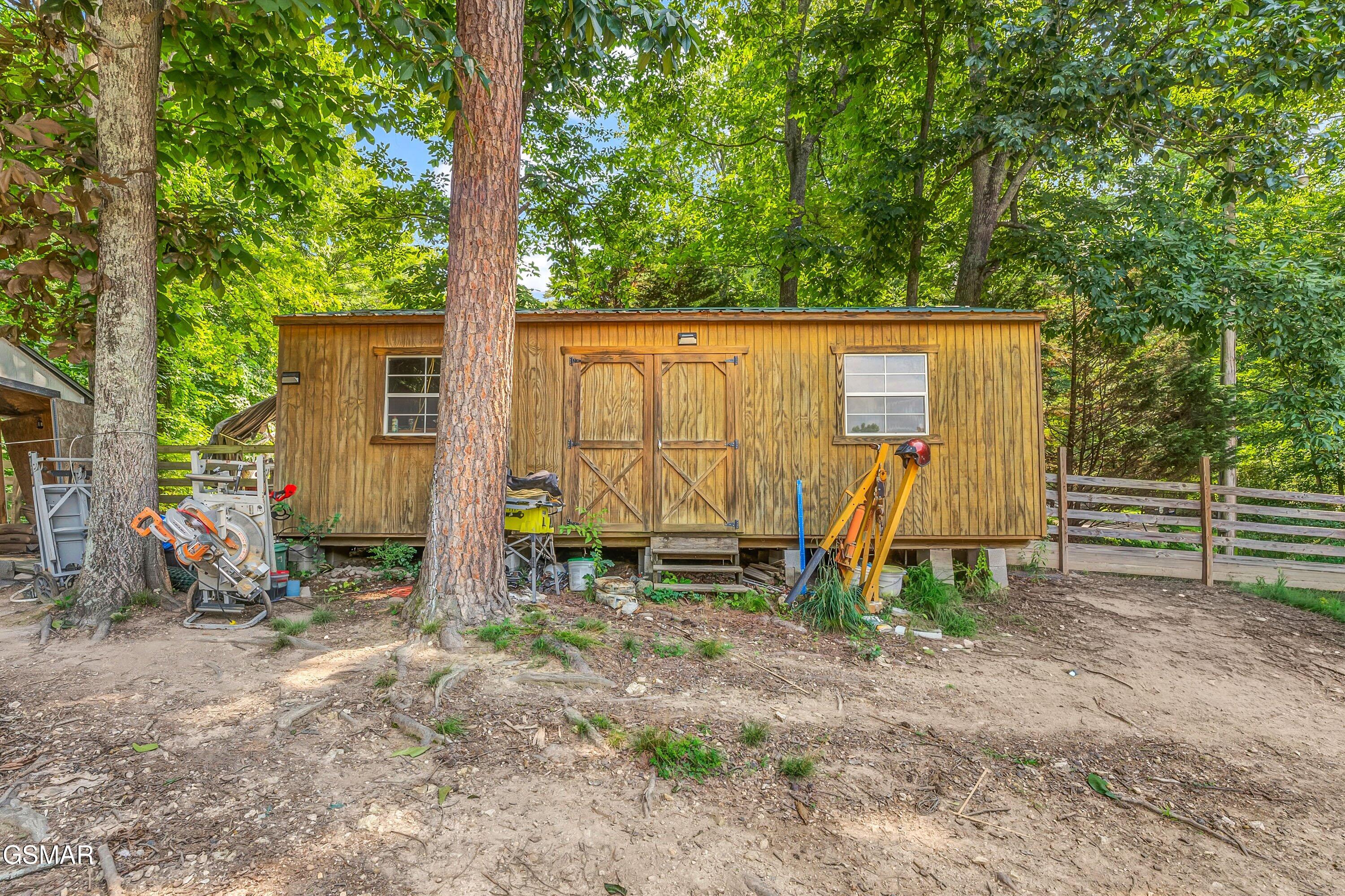 131 Delozier Lane Rockwood TN 37854