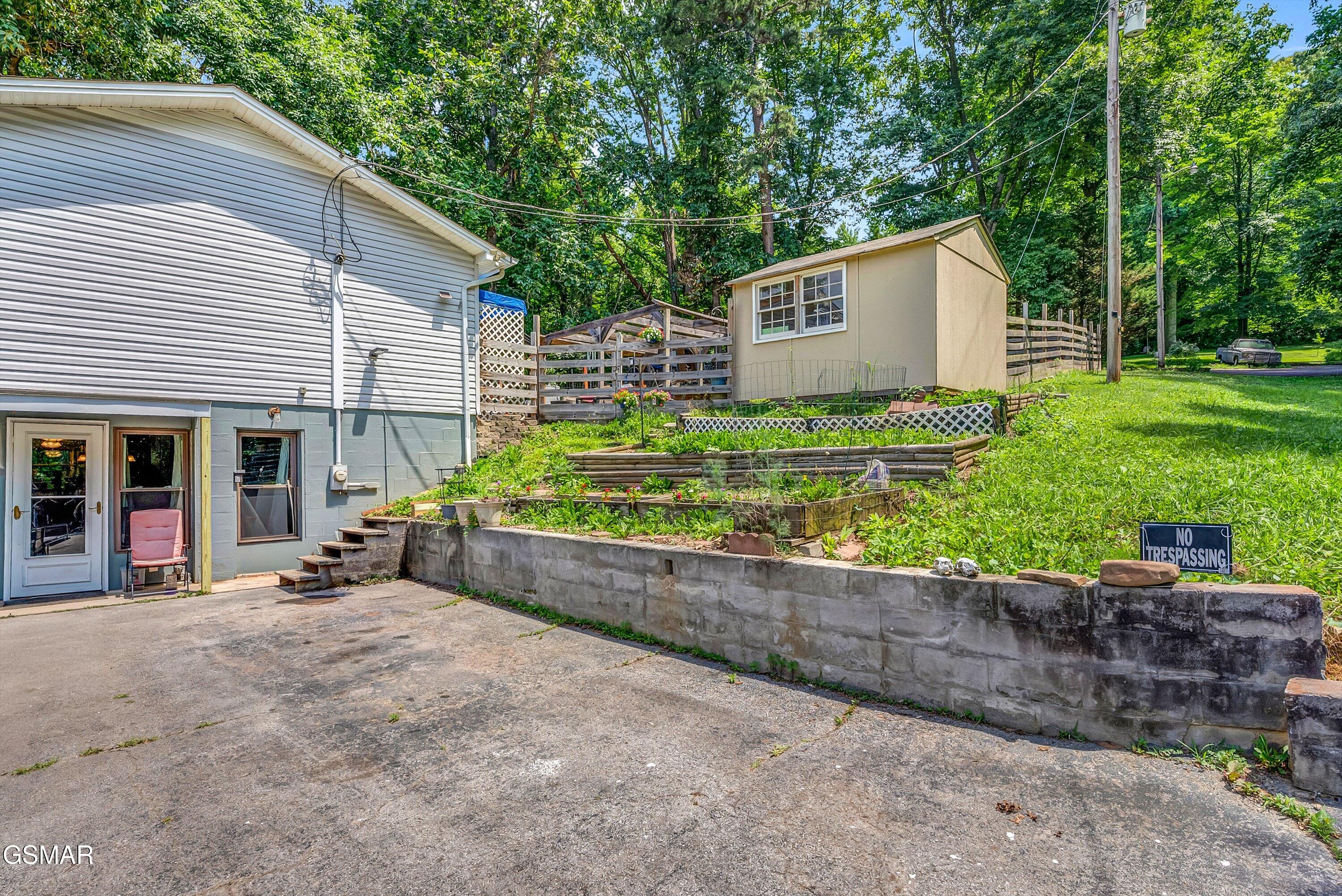 131 Delozier Lane Rockwood TN 37854