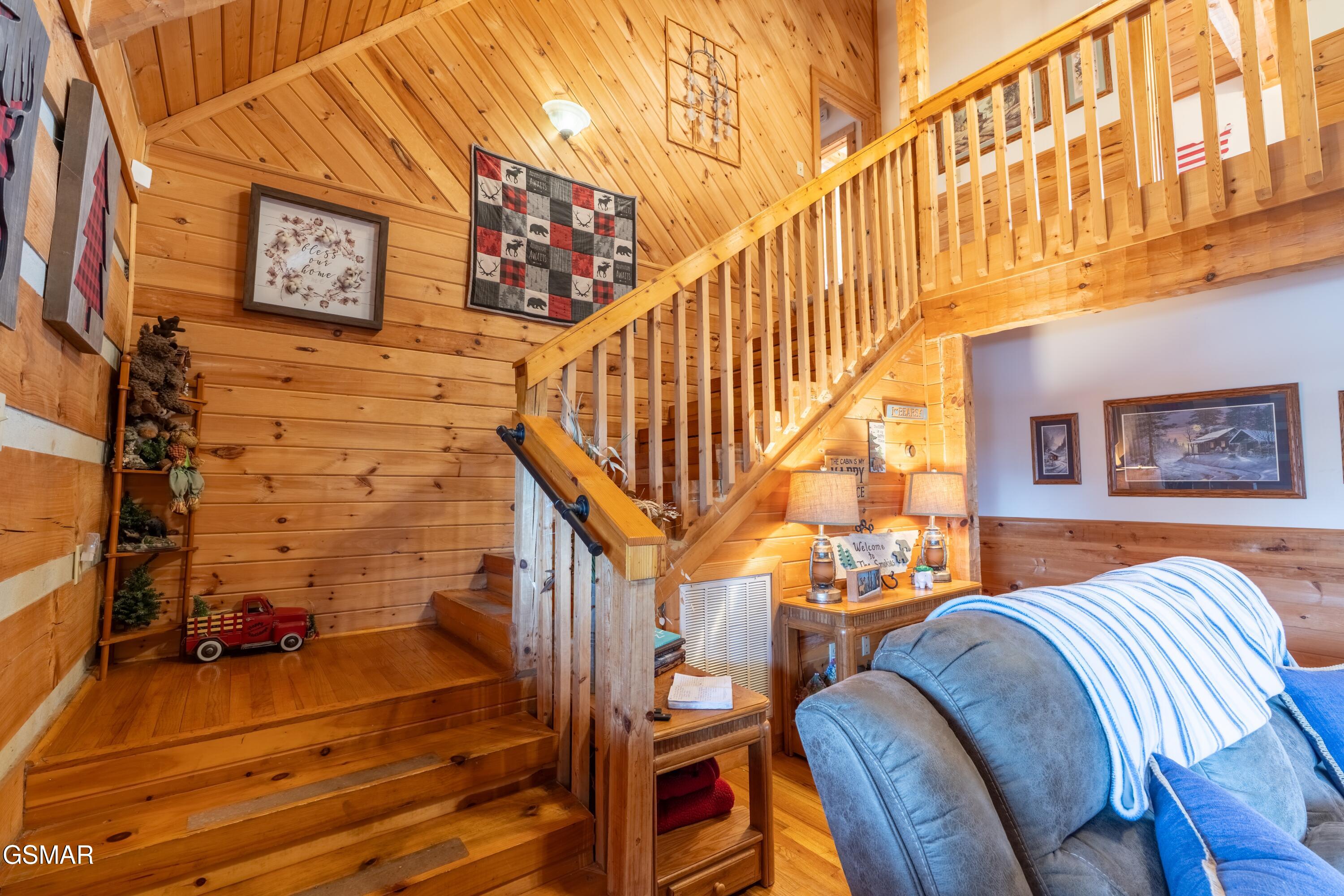 3380 Robeson Road Sevierville TN 37862