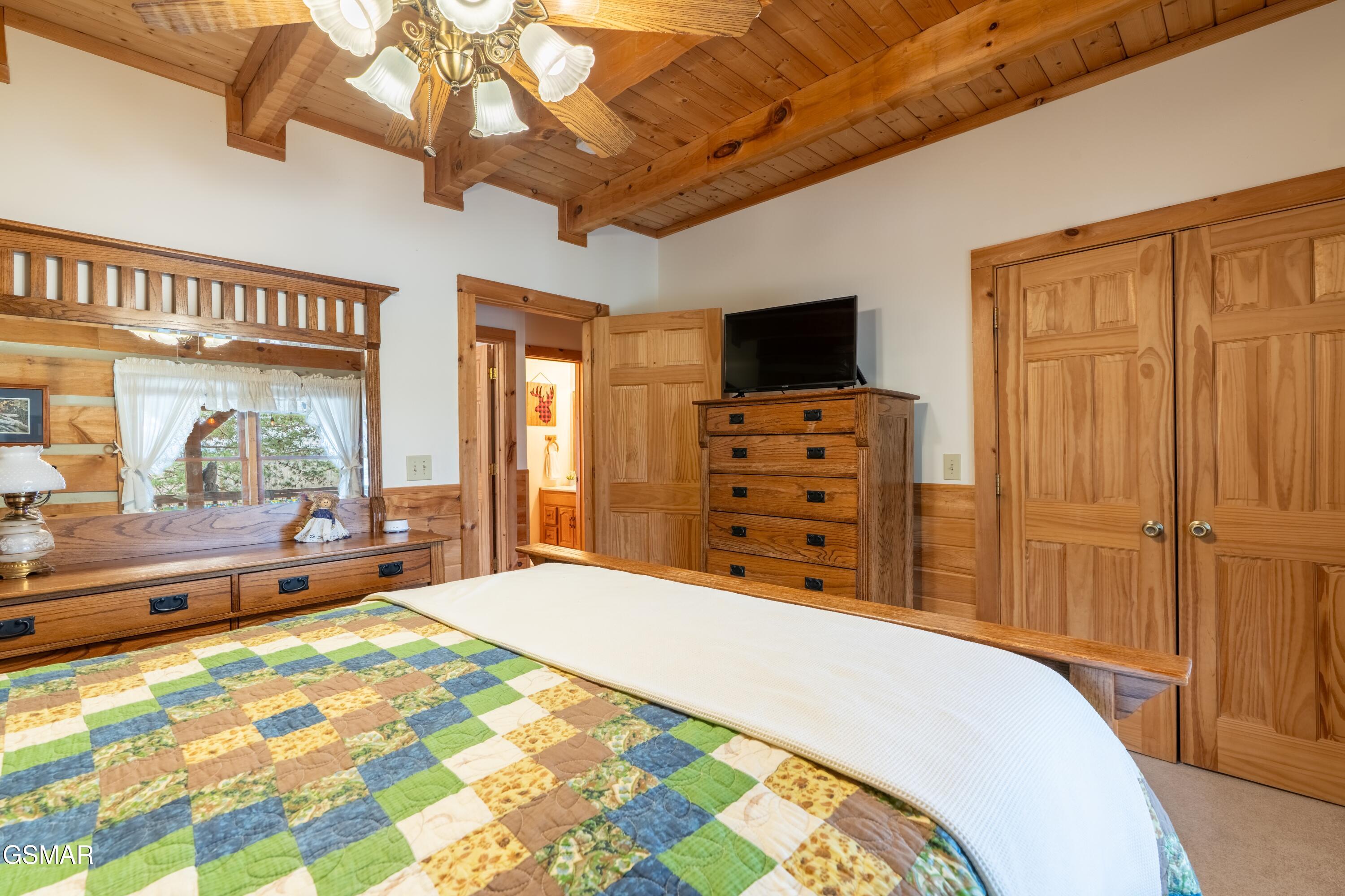 3380 Robeson Road Sevierville TN 37862