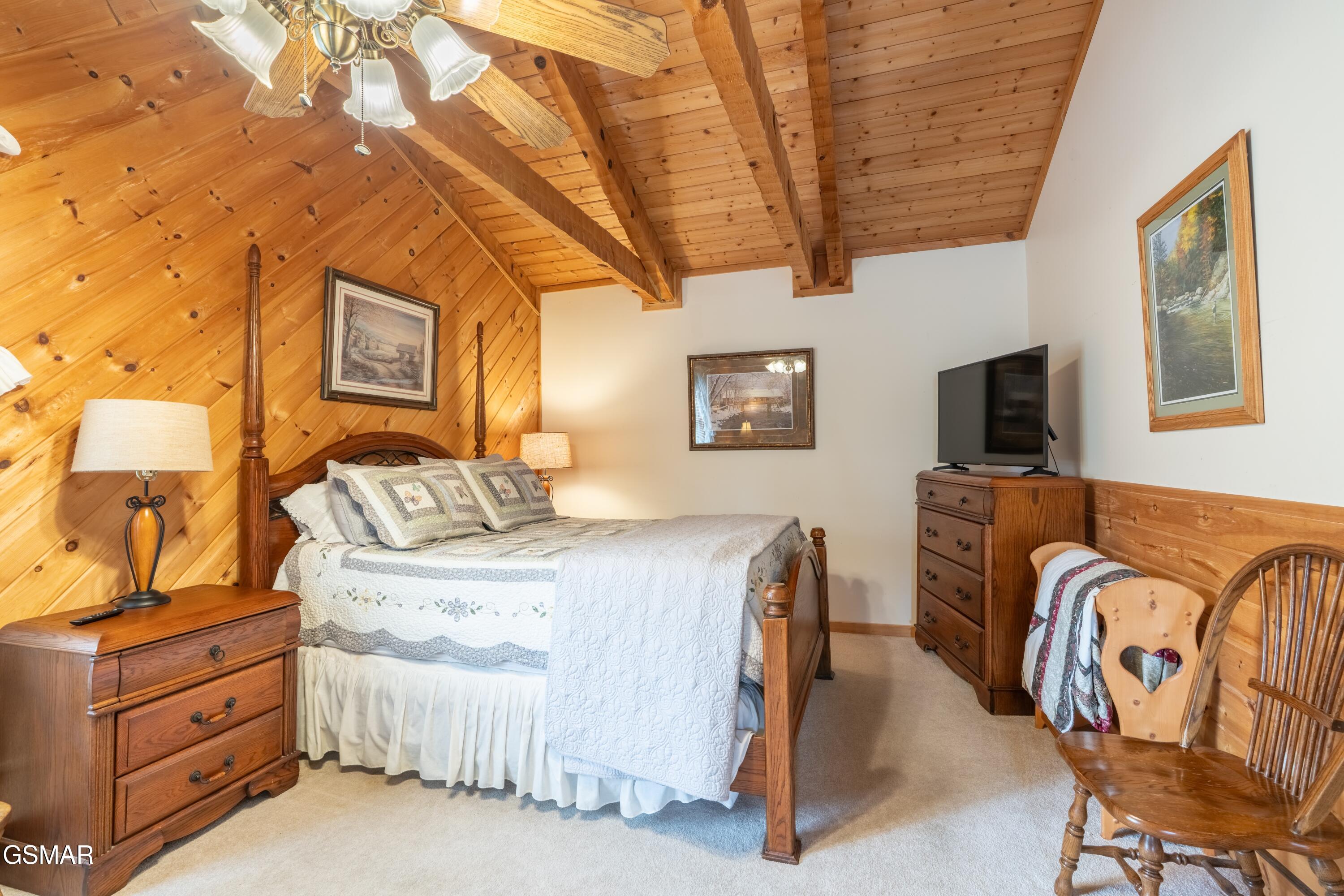 3380 Robeson Road Sevierville TN 37862