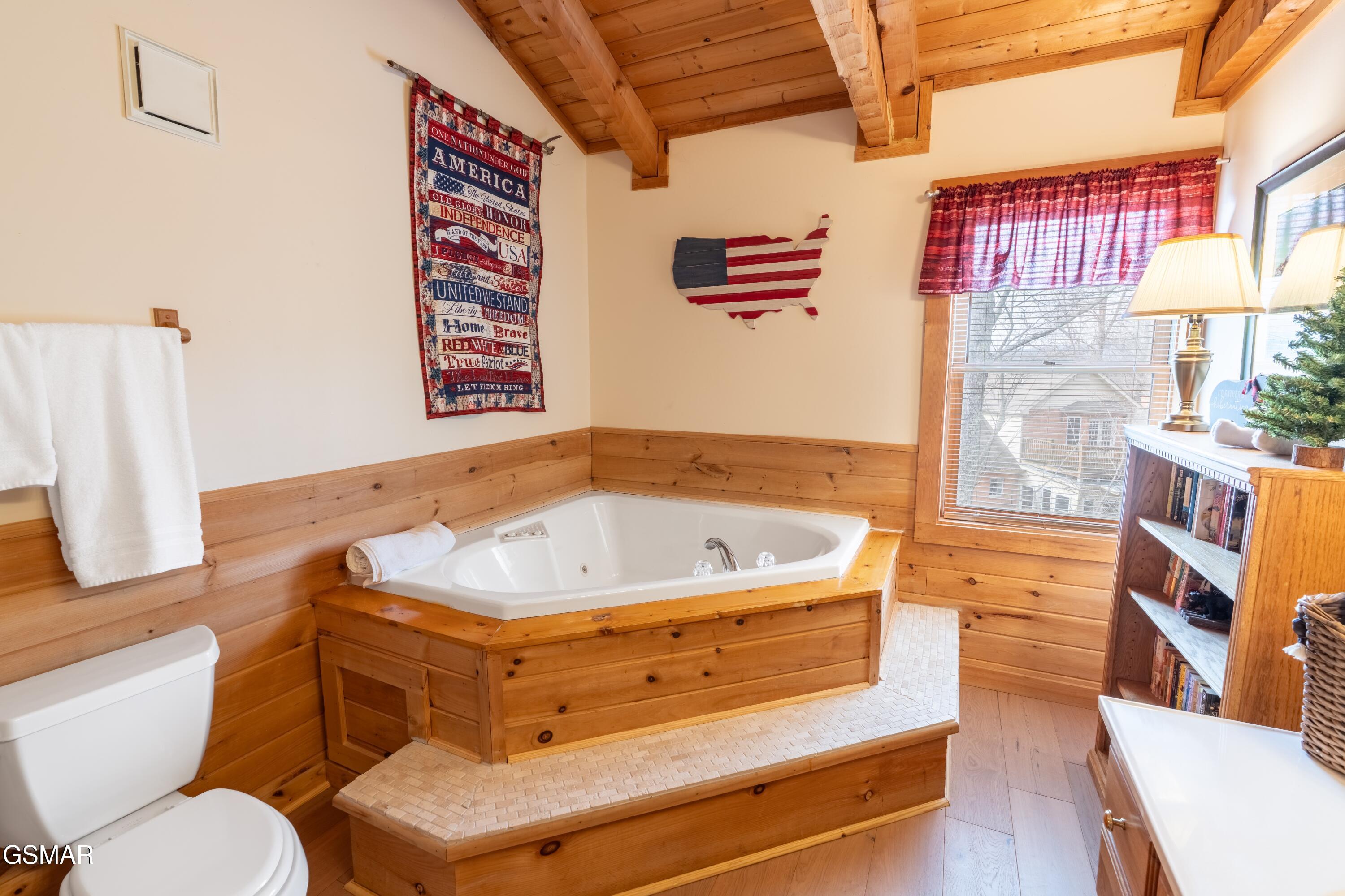 3380 Robeson Road Sevierville TN 37862