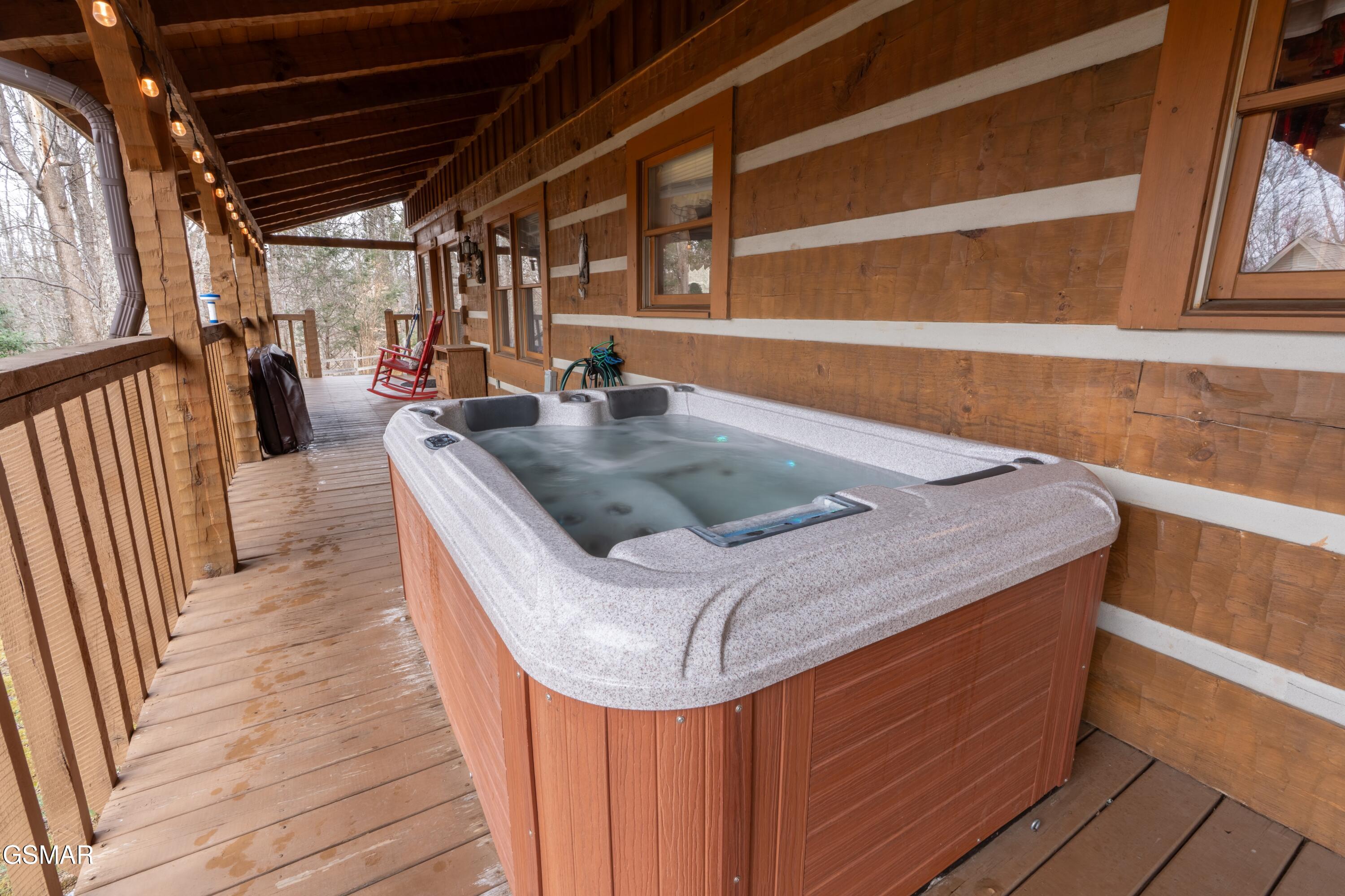 3380 Robeson Road Sevierville TN 37862