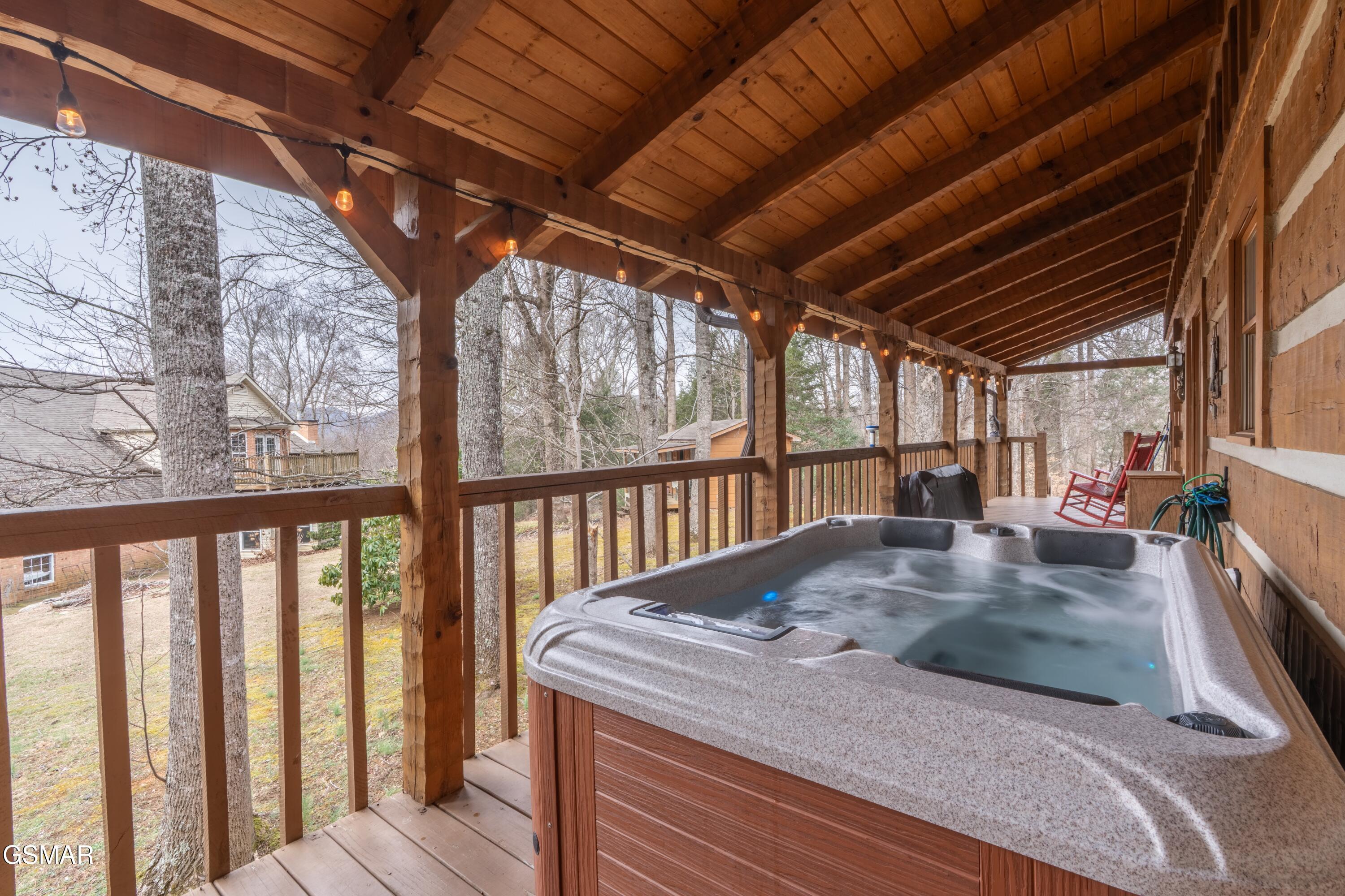 3380 Robeson Road Sevierville TN 37862