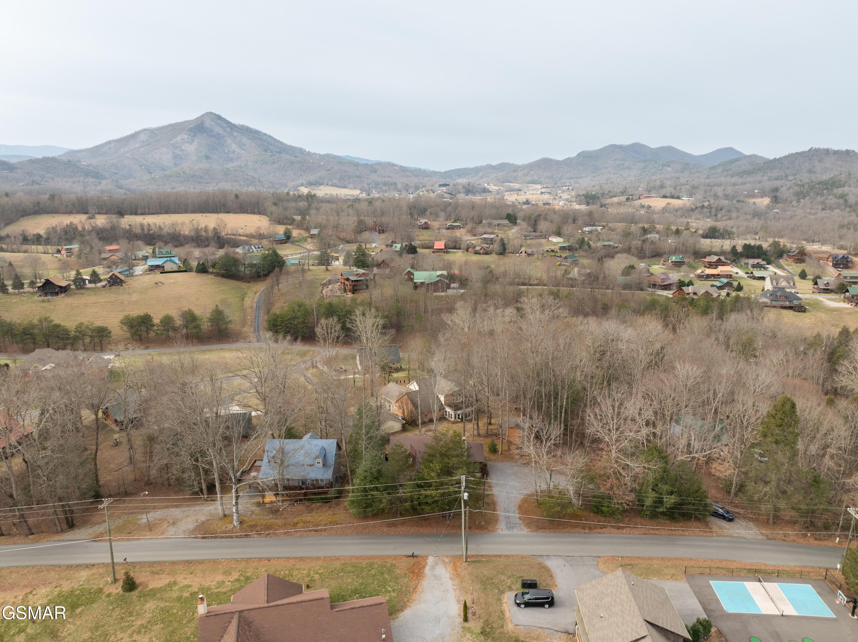 3380 Robeson Road Sevierville TN 37862