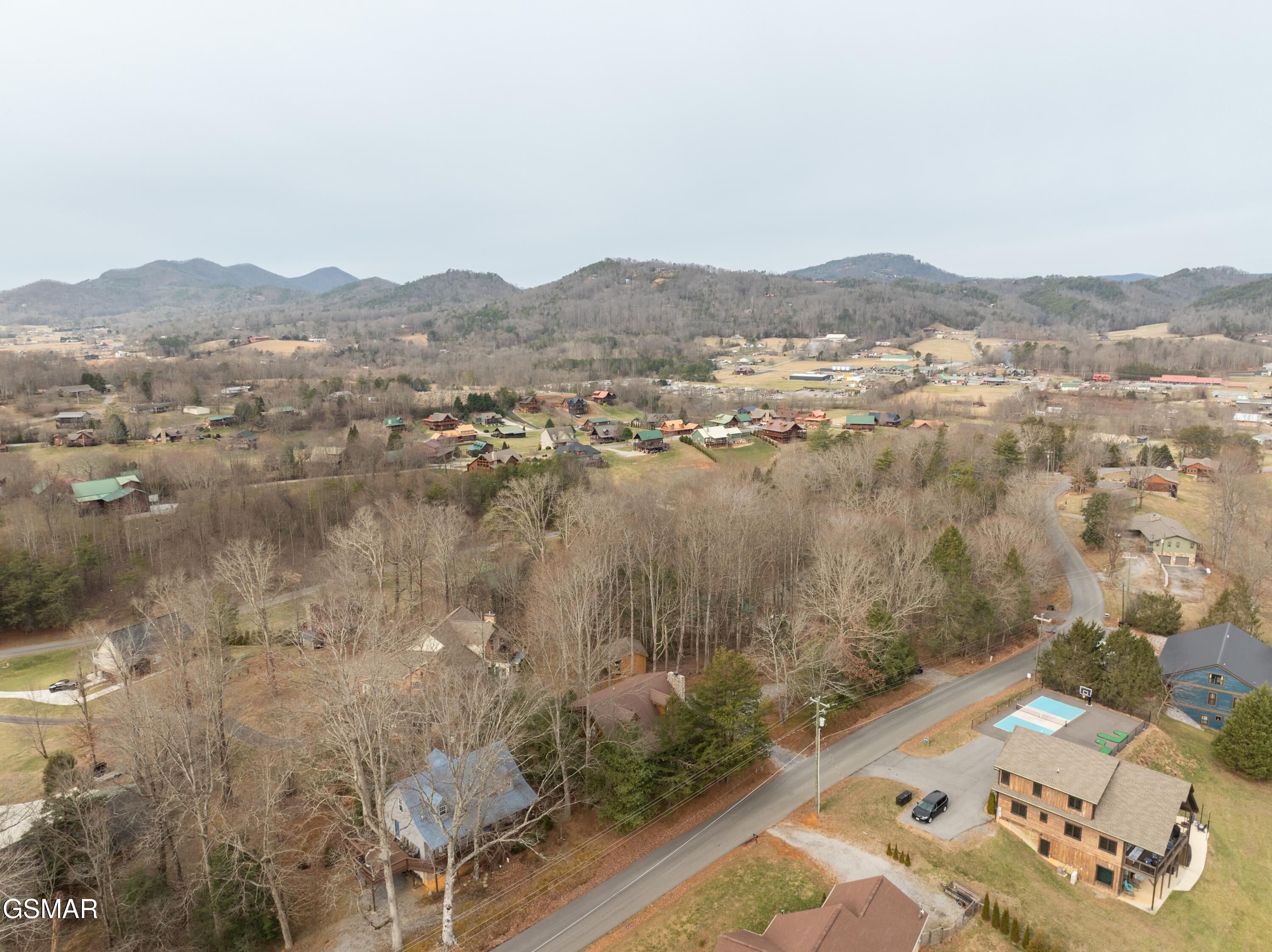 3380 Robeson Road Sevierville TN 37862