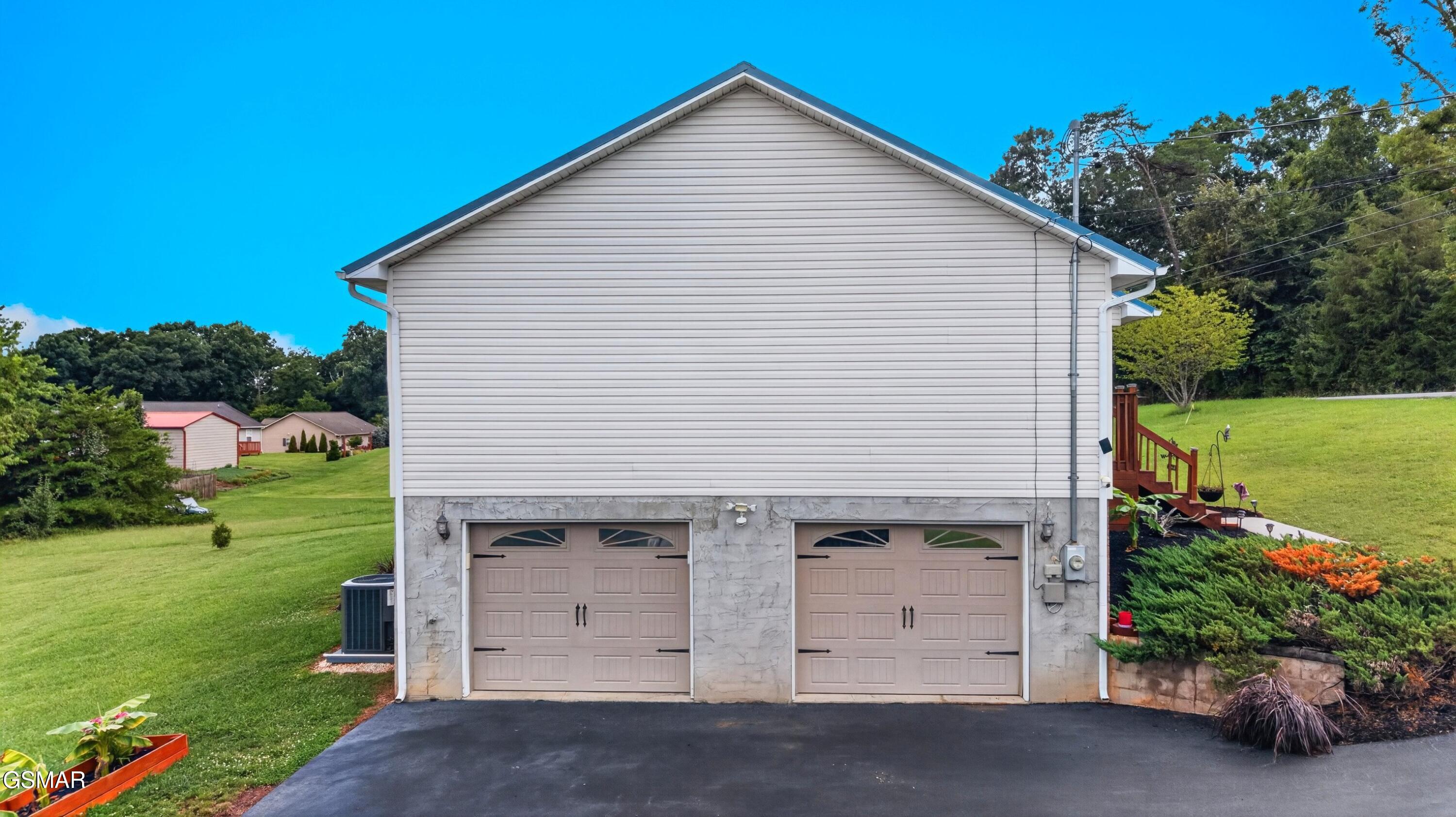 1787 Sand Plant Road Sevierville TN 37876