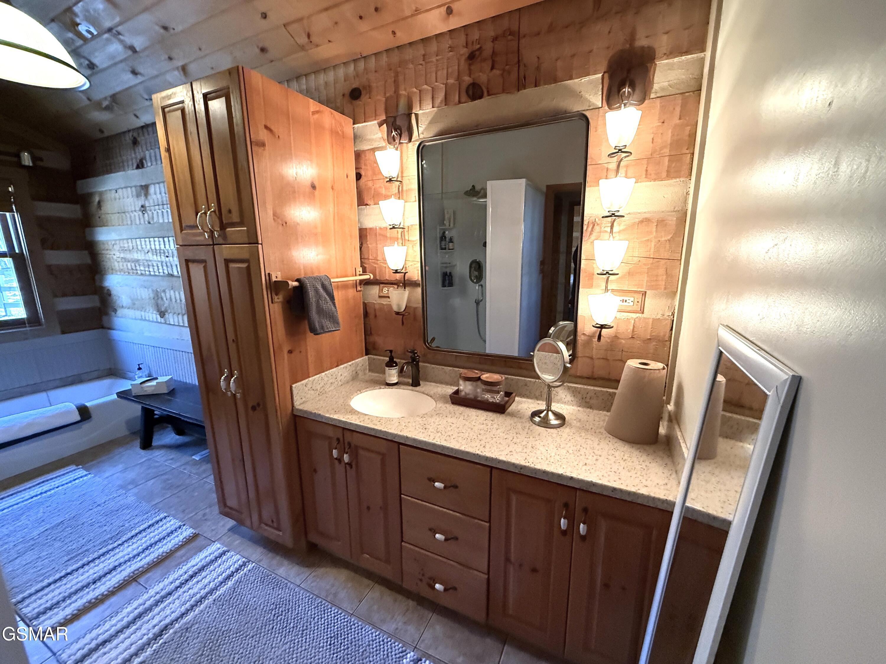 990 Luna Way Parrottsville TN 37843