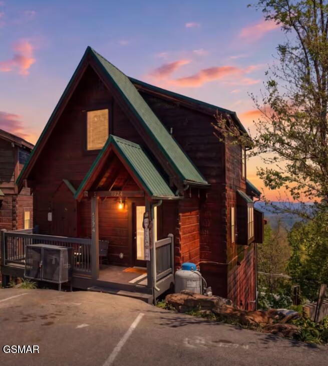 1274 Bear Cub Way Gatlinburg TN 37738