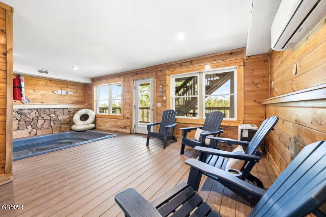 1274 Bear Cub Way Gatlinburg TN 37738