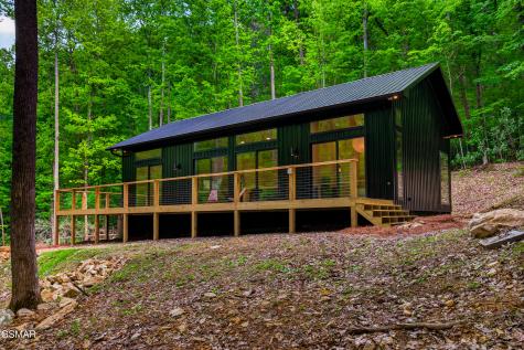 2799 Buckeye Drive Cosby TN 37722