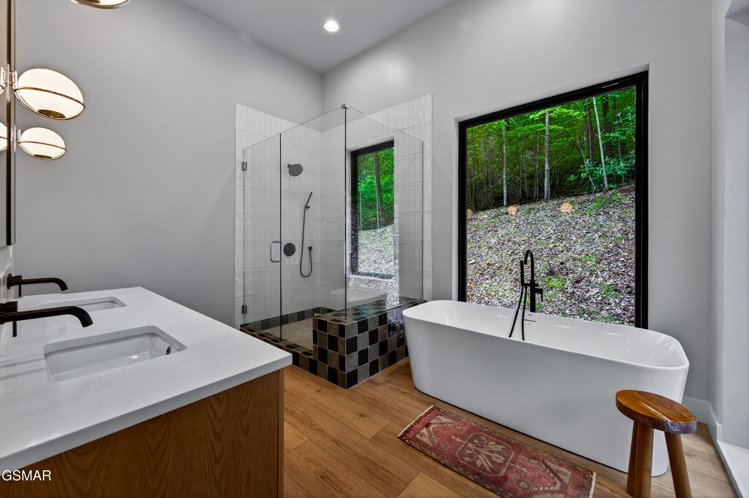 2799 Buckeye Drive Cosby TN 37722