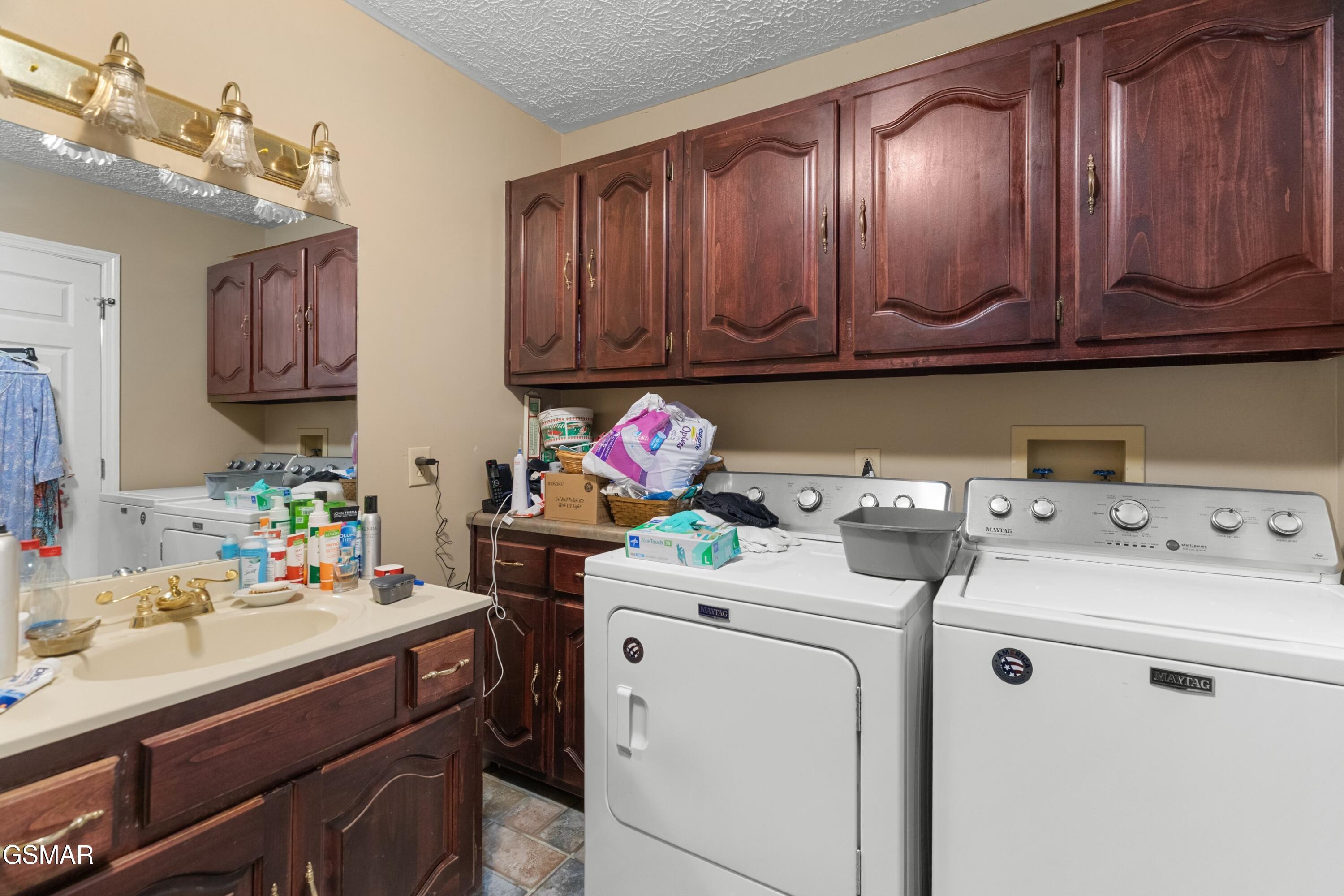 1645 E Main Street Rogersville TN 37857