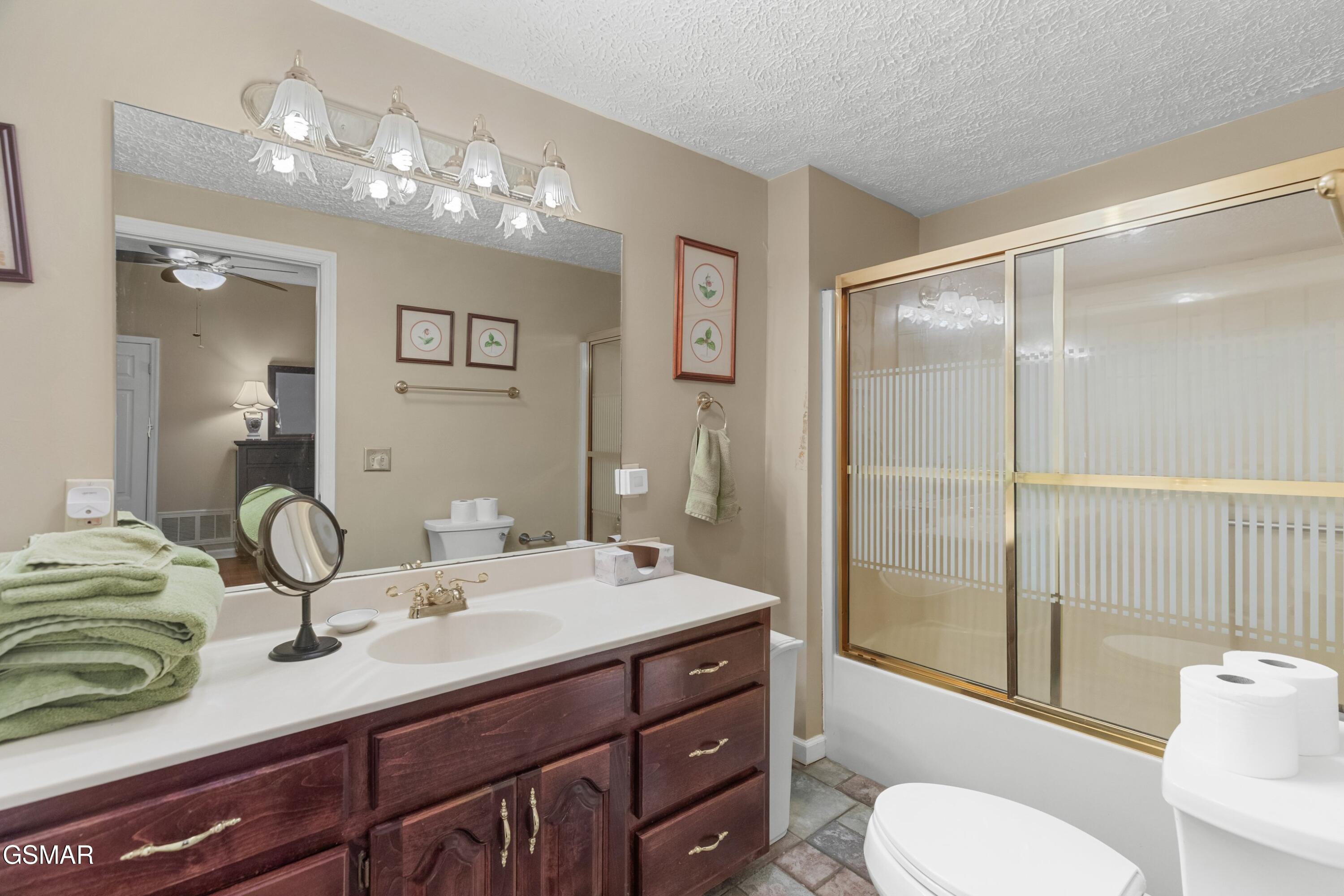 1645 E Main Street Rogersville TN 37857