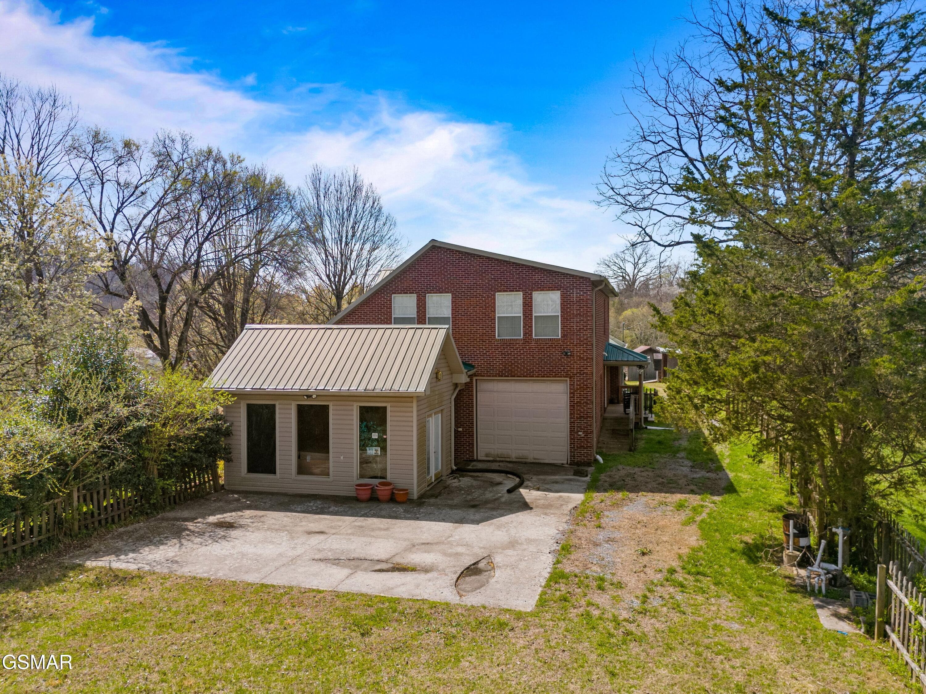 1645 E Main Street Rogersville TN 37857