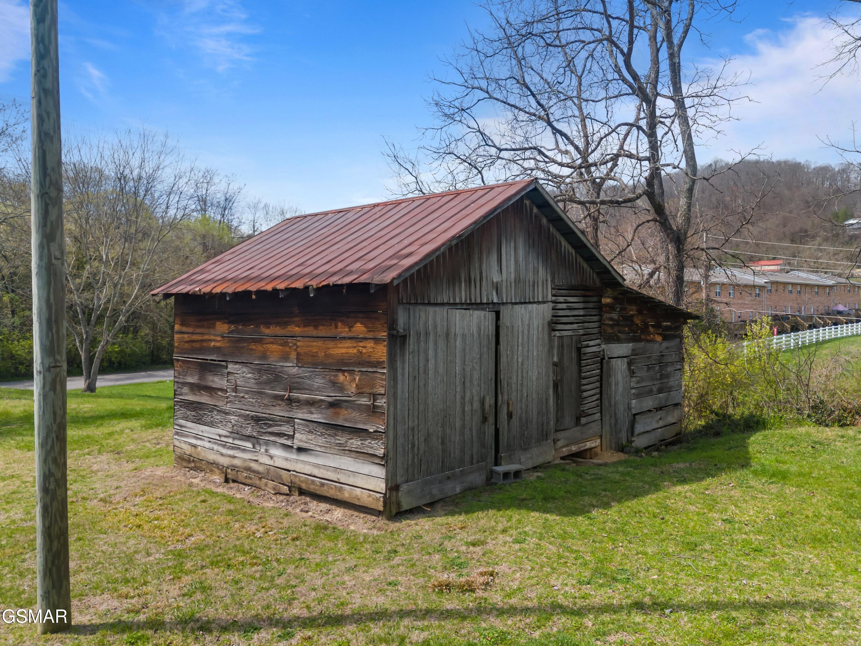 1645 E Main Street Rogersville TN 37857