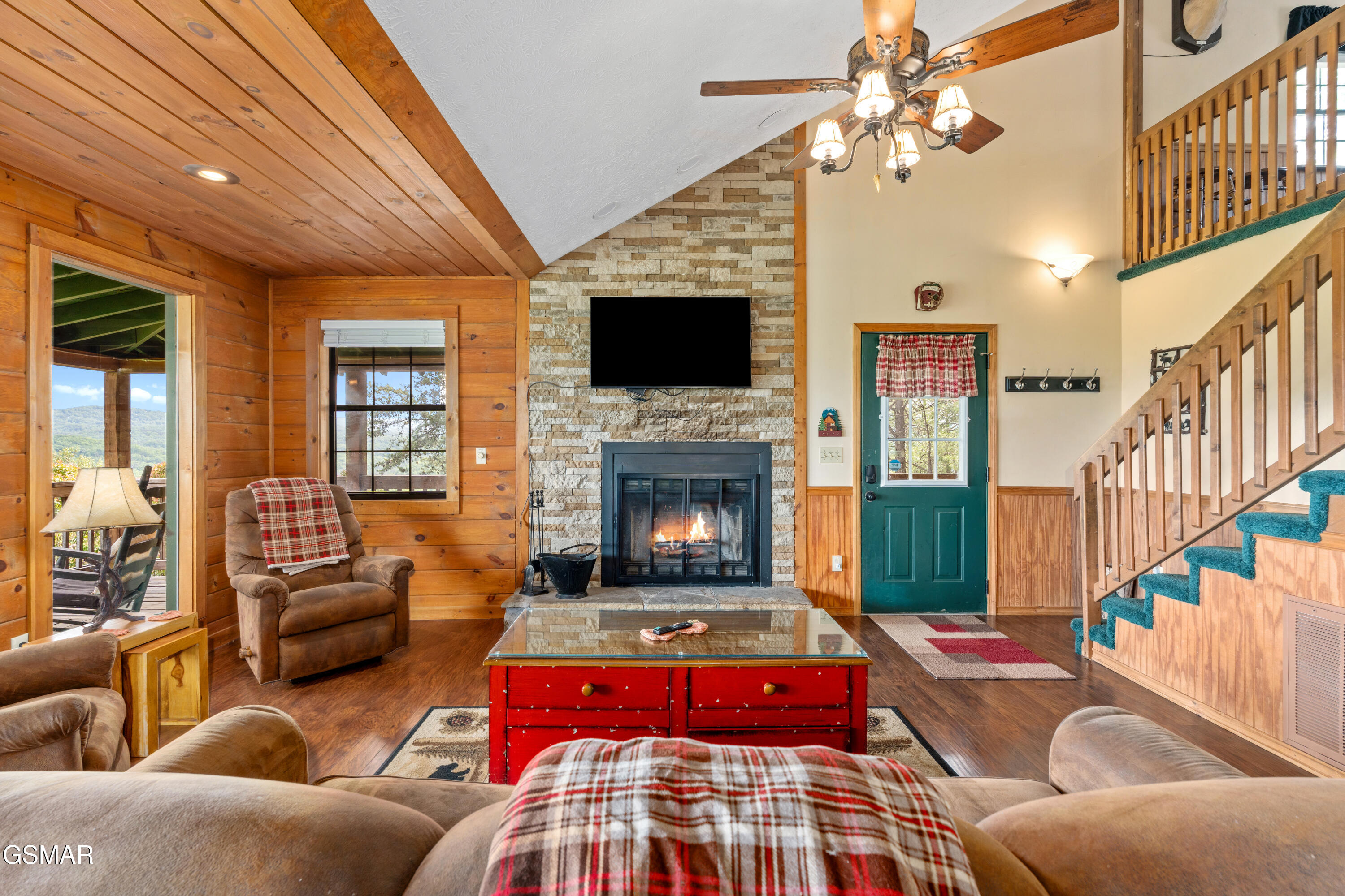 1827 Timber Ridge Way Sevierville TN 37876