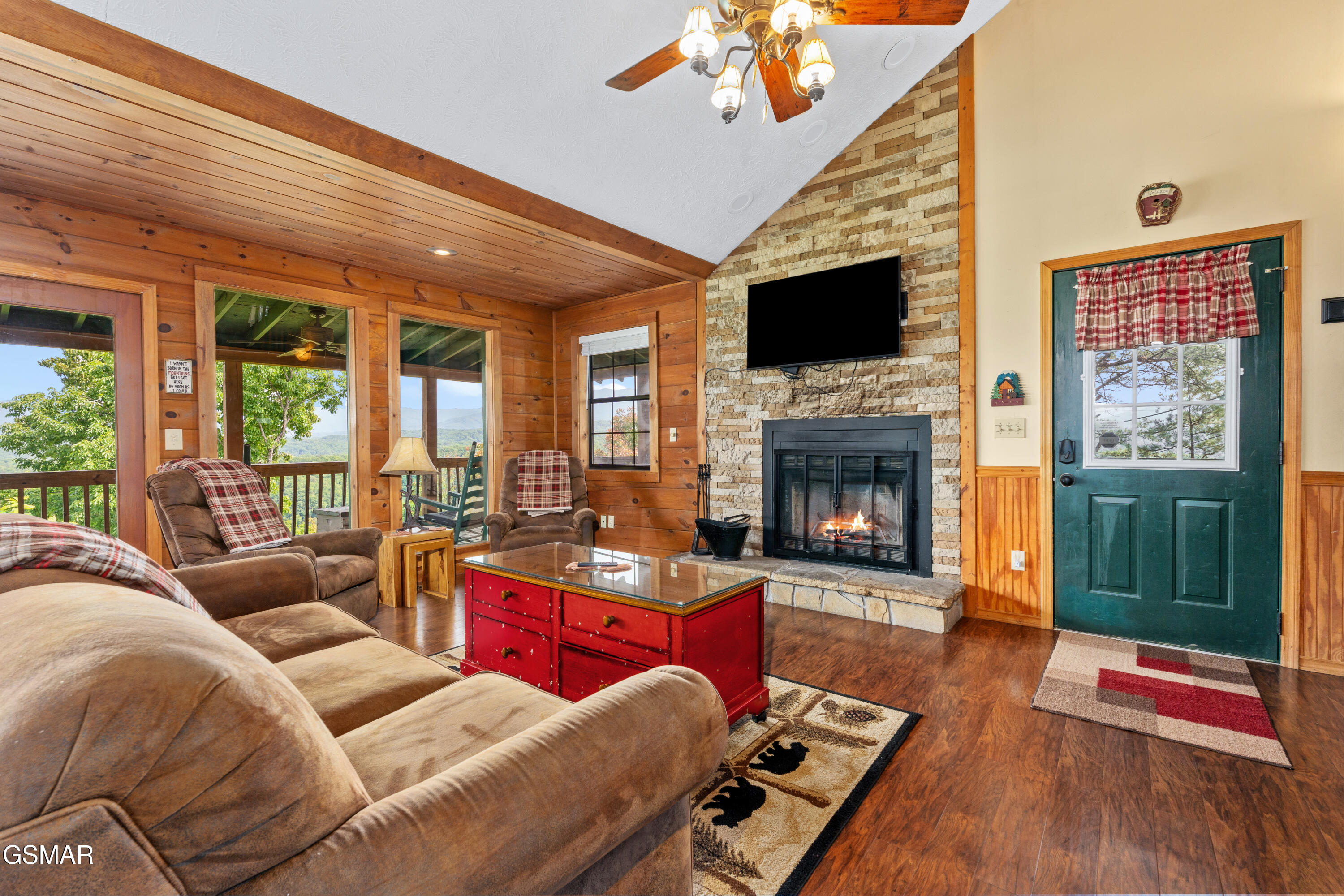 1827 Timber Ridge Way Sevierville TN 37876