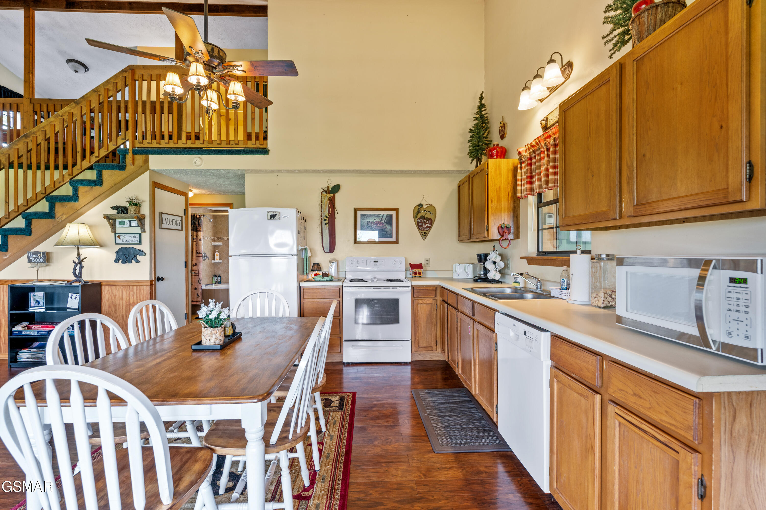 1827 Timber Ridge Way Sevierville TN 37876