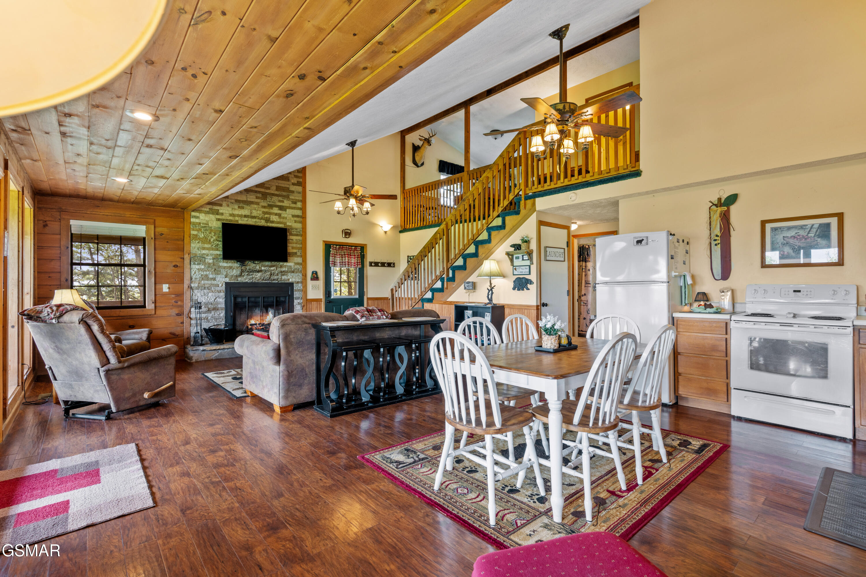 1827 Timber Ridge Way Sevierville TN 37876