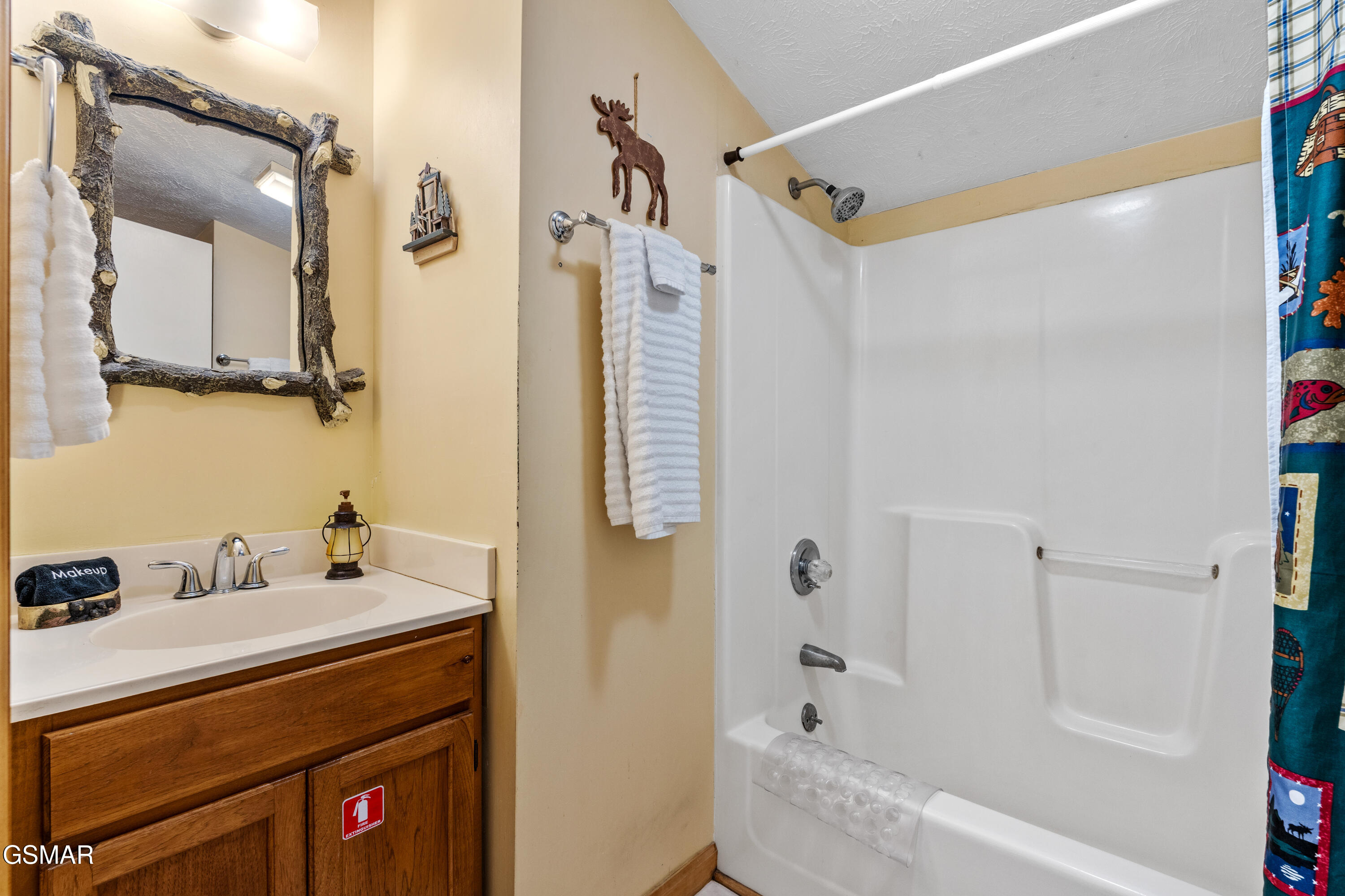 1827 Timber Ridge Way Sevierville TN 37876