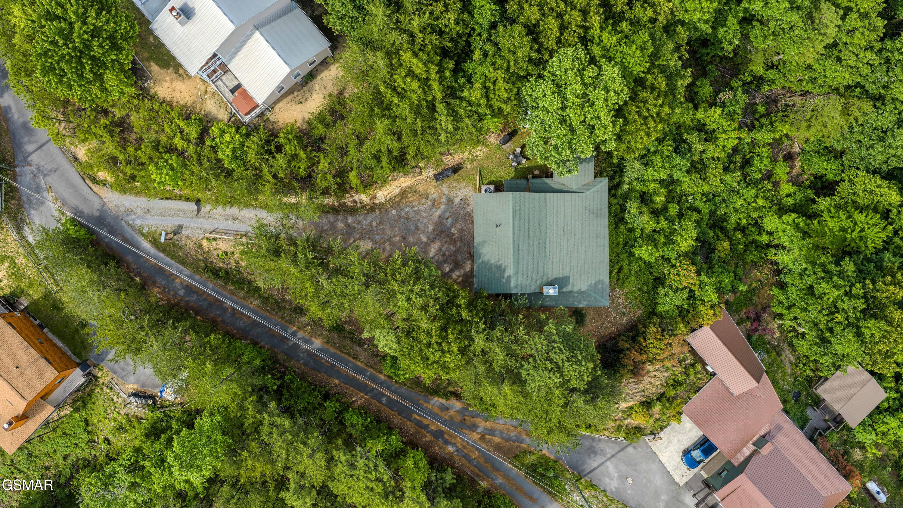 1827 Timber Ridge Way Sevierville TN 37876