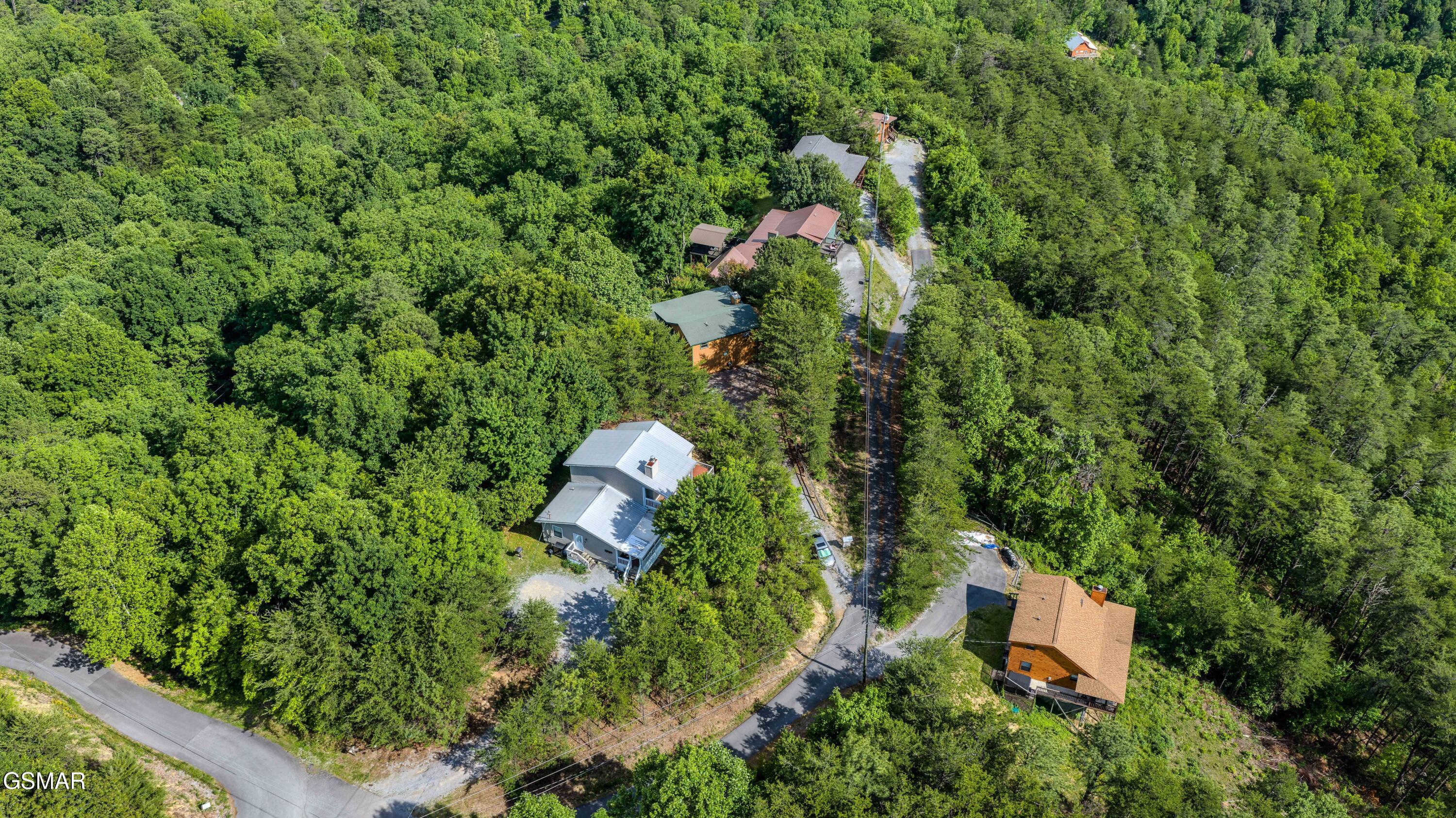 1827 Timber Ridge Way Sevierville TN 37876