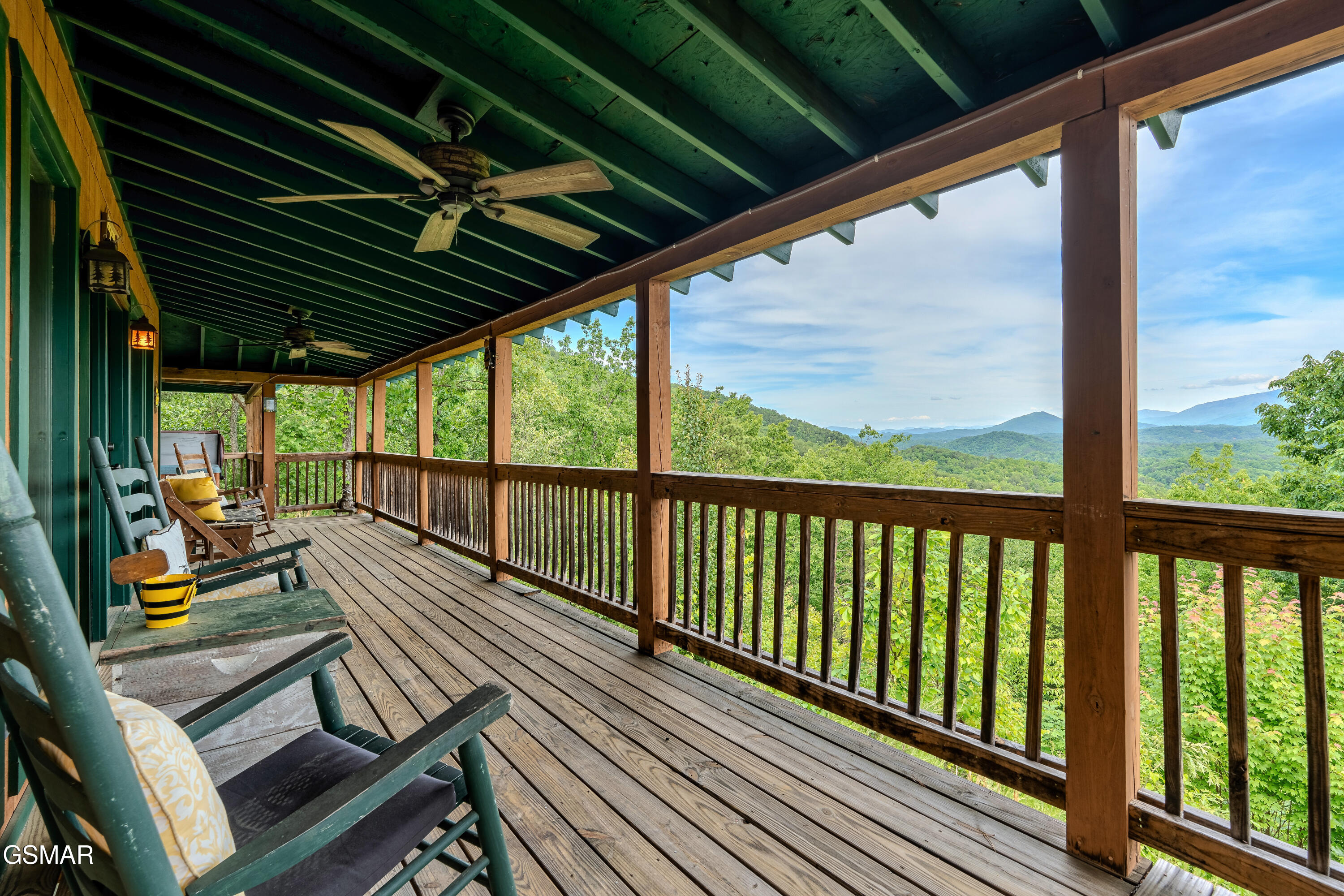 1827 Timber Ridge Way Sevierville TN 37876