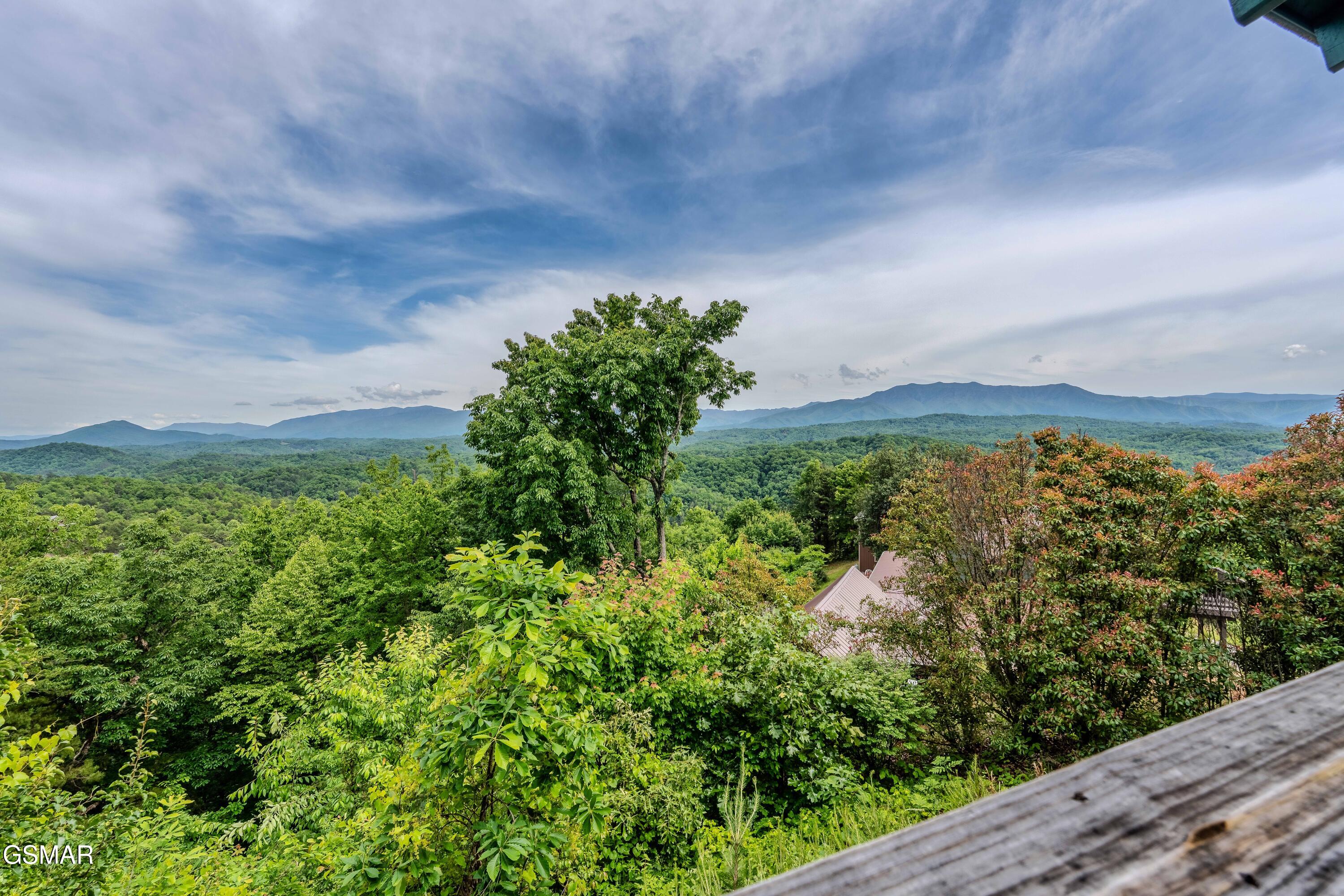 1827 Timber Ridge Way Sevierville TN 37876