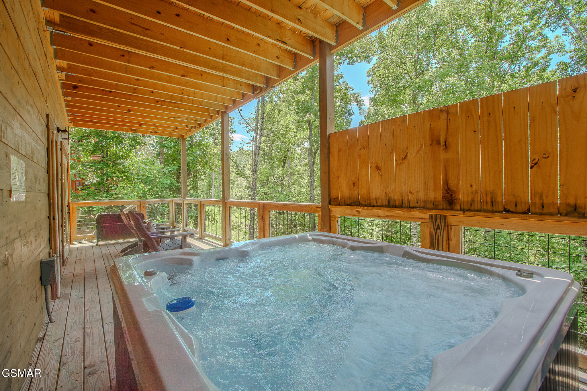 1543 Bear Valley Road Sevierville TN 37876