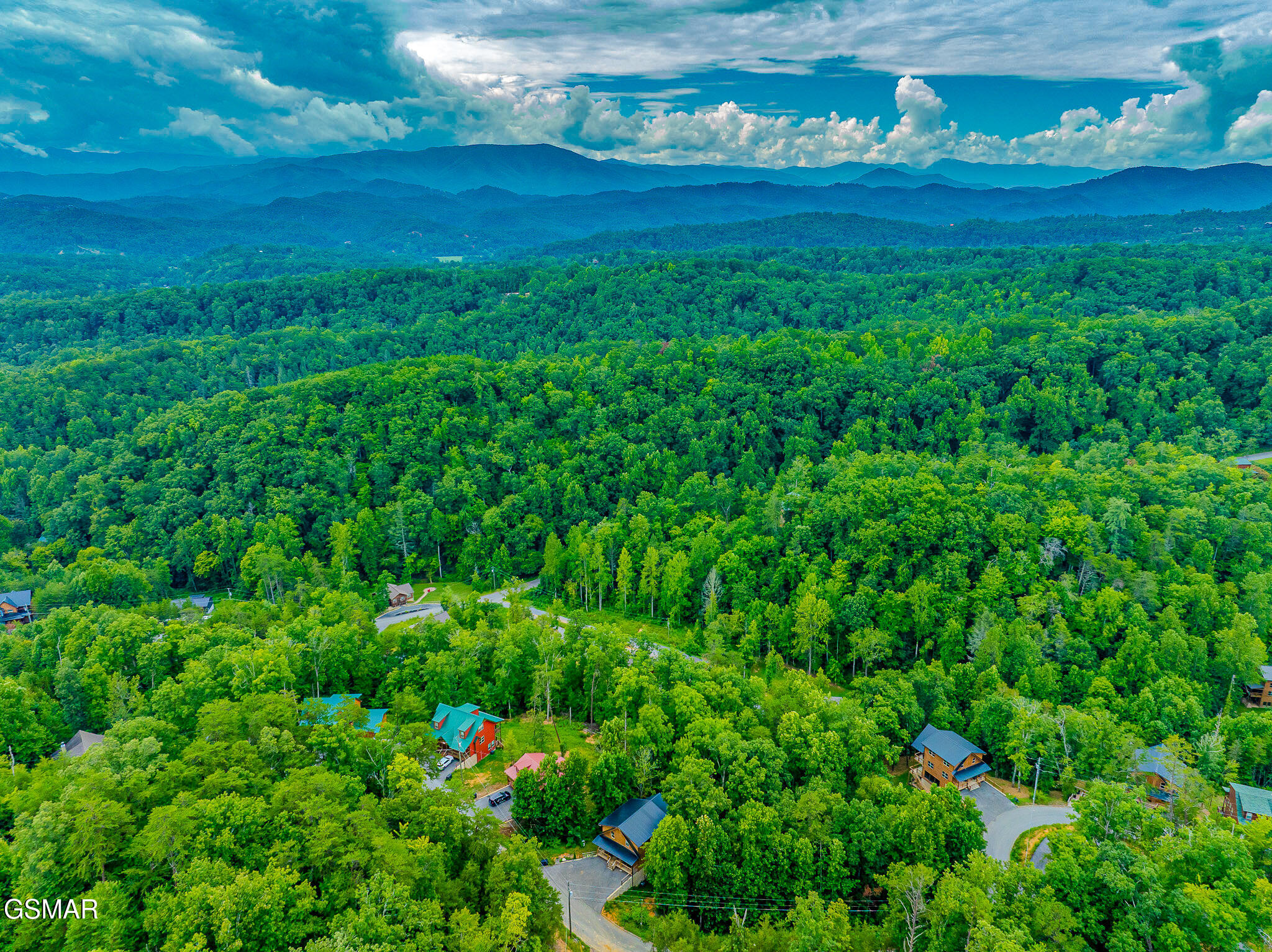 1543 Bear Valley Road Sevierville TN 37876