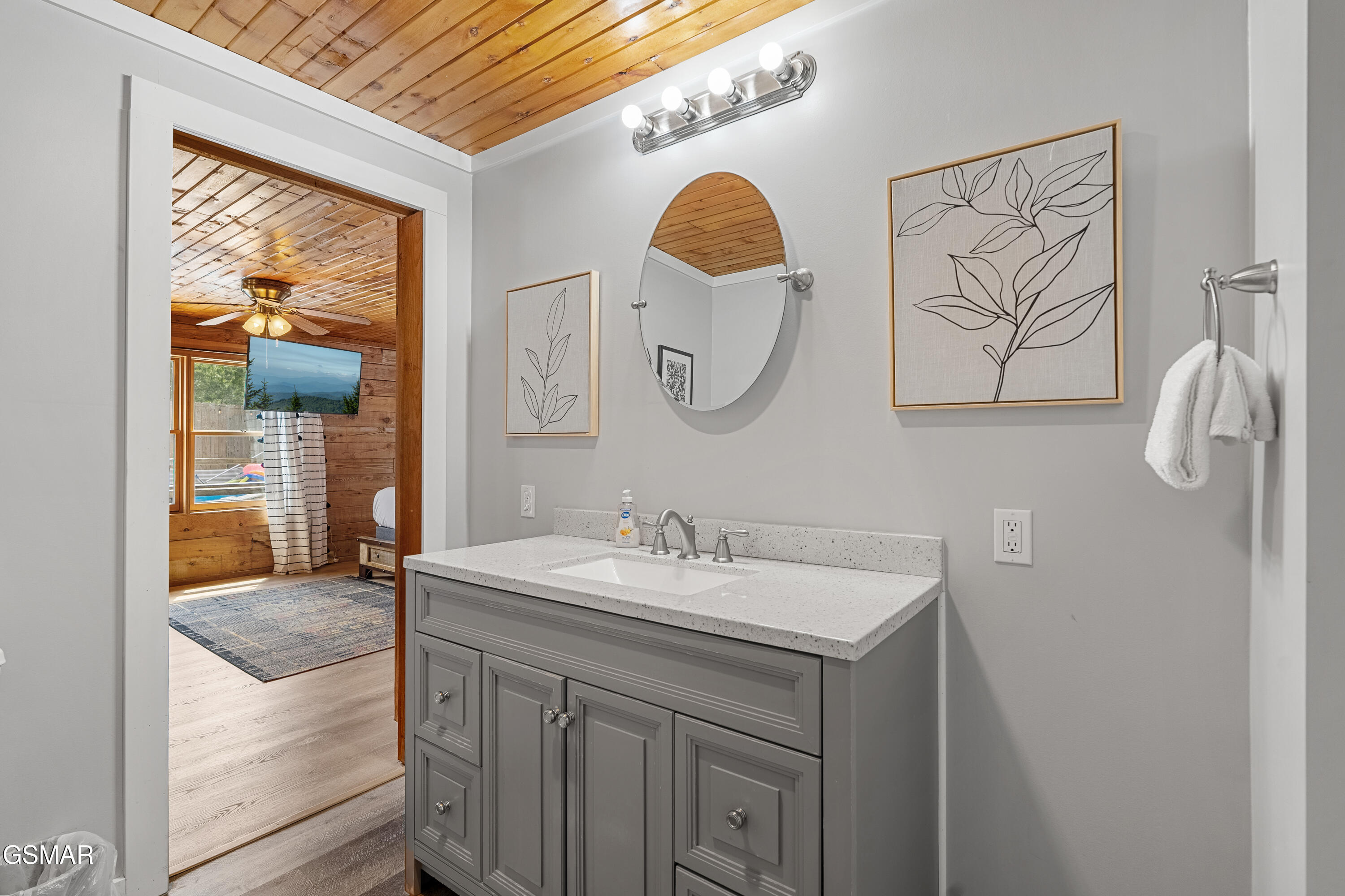 3009 Crestview Court Sevierville TN 37862