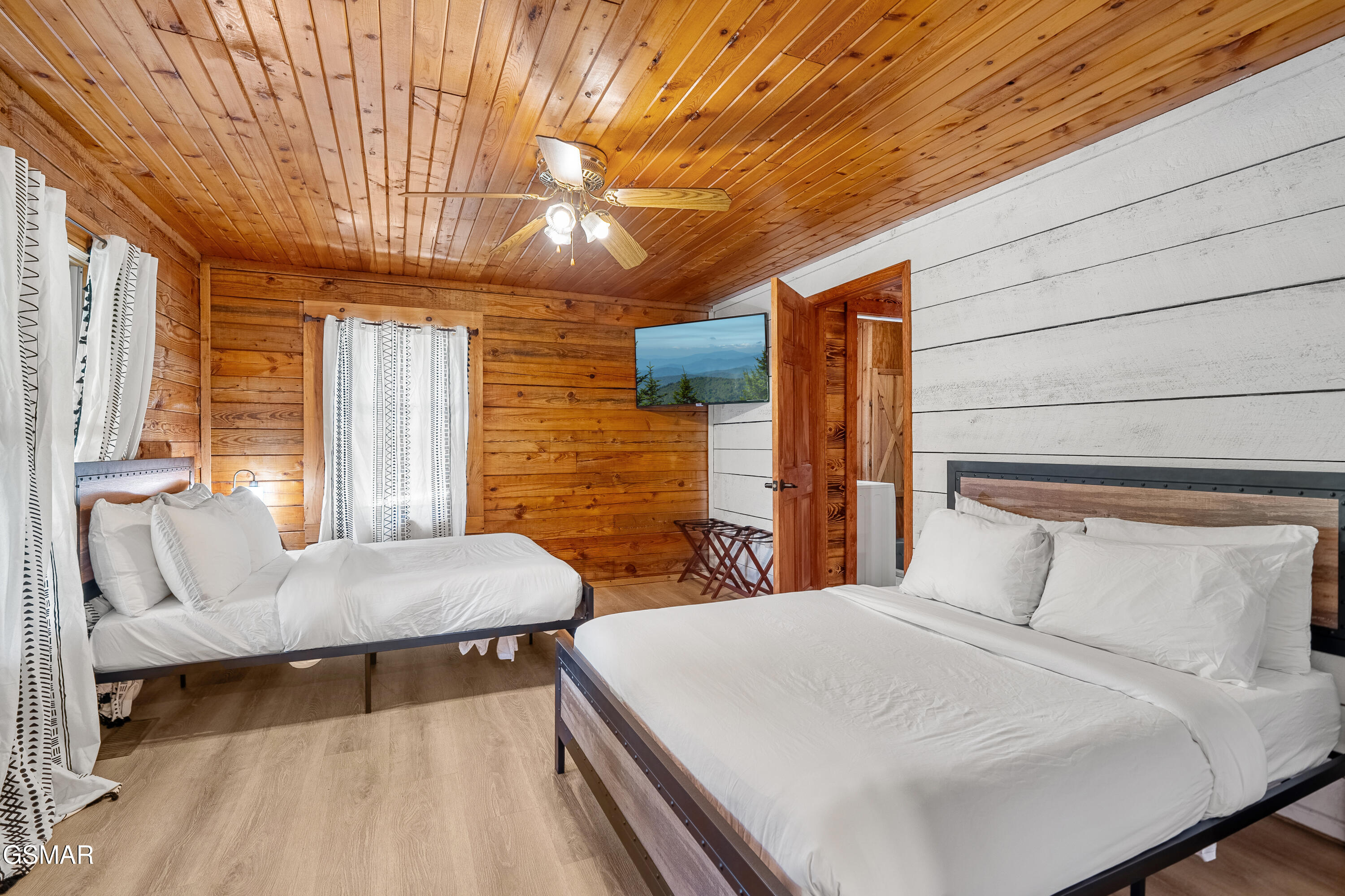 3009 Crestview Court Sevierville TN 37862