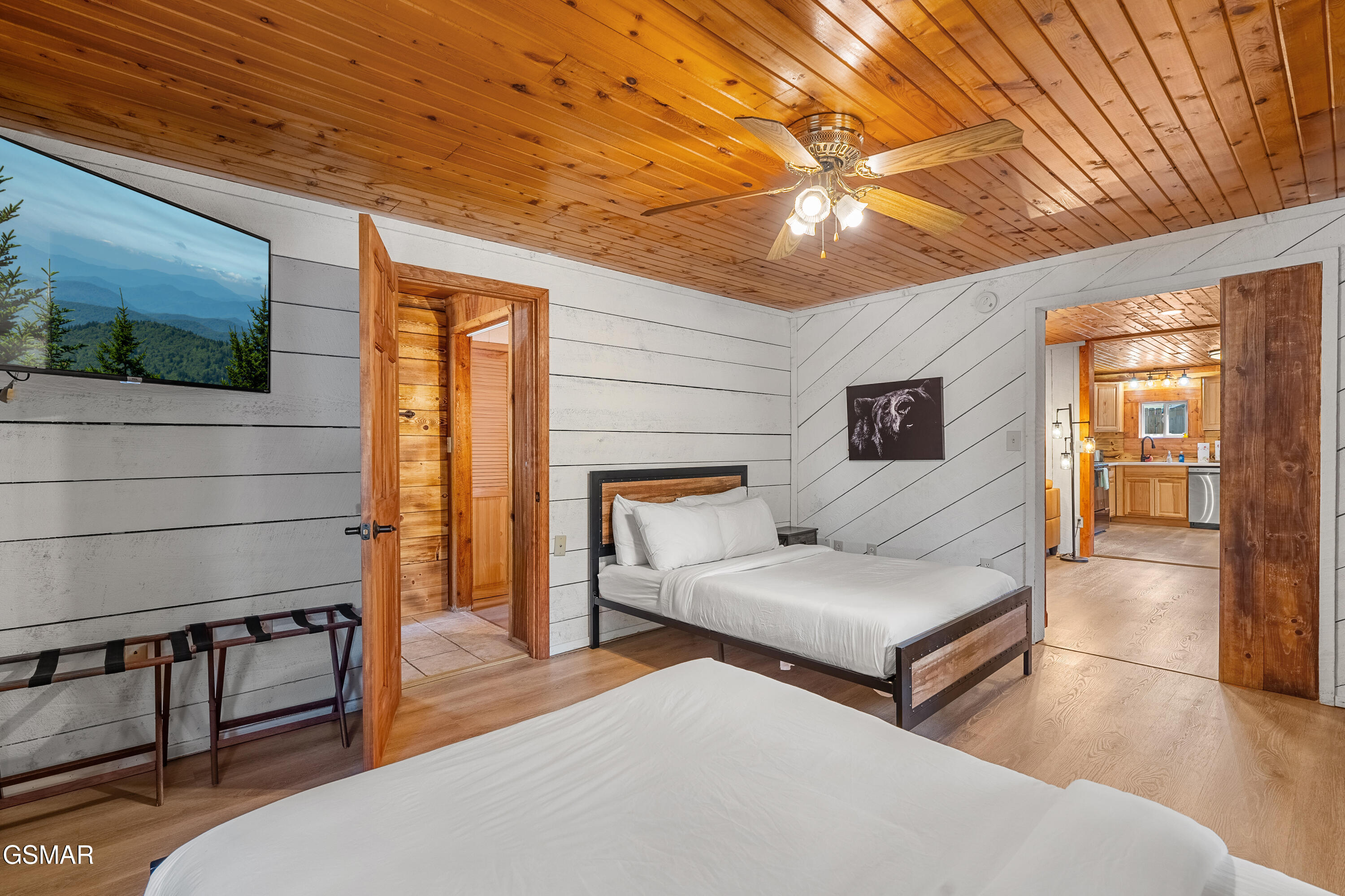 3009 Crestview Court Sevierville TN 37862